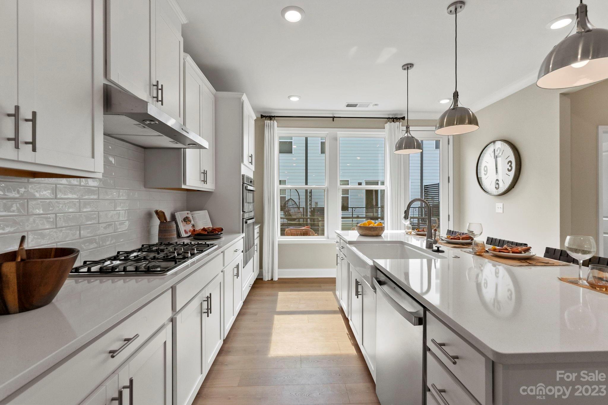 5042 Nestling Spring Street