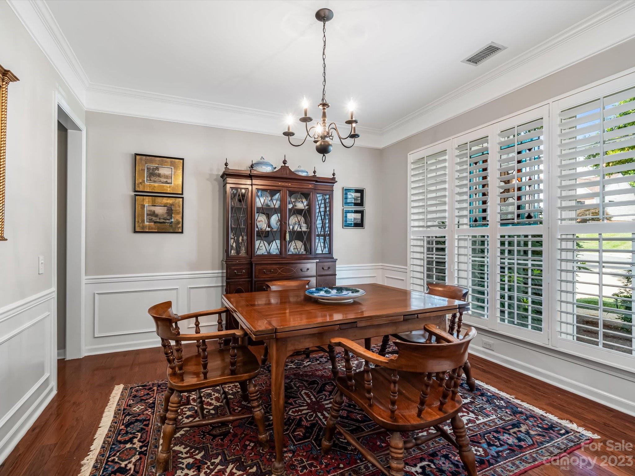 15733 Gathering Oaks Drive