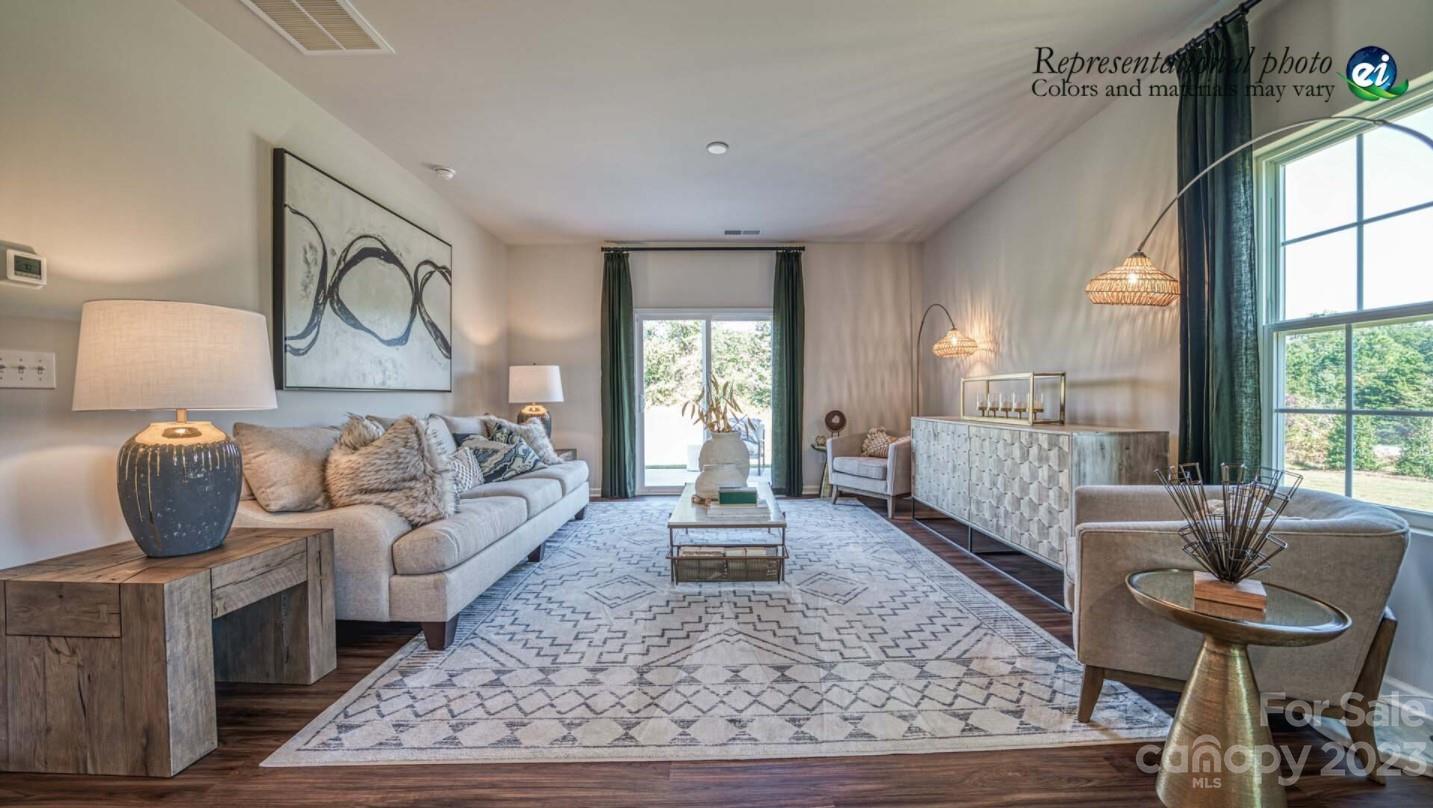 4561 Clifton Mill Lane Unit: 110