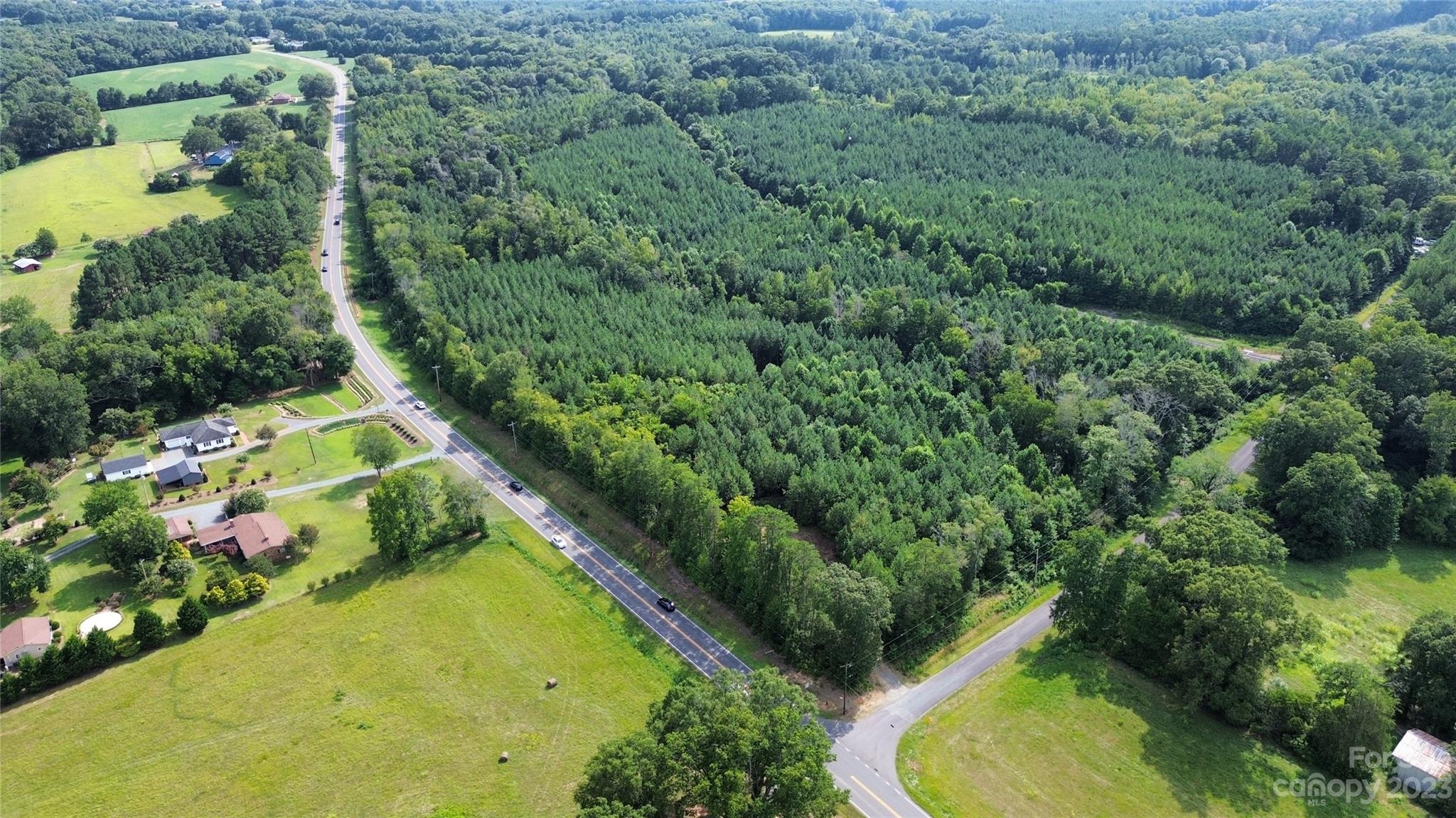 000 Southbound Road