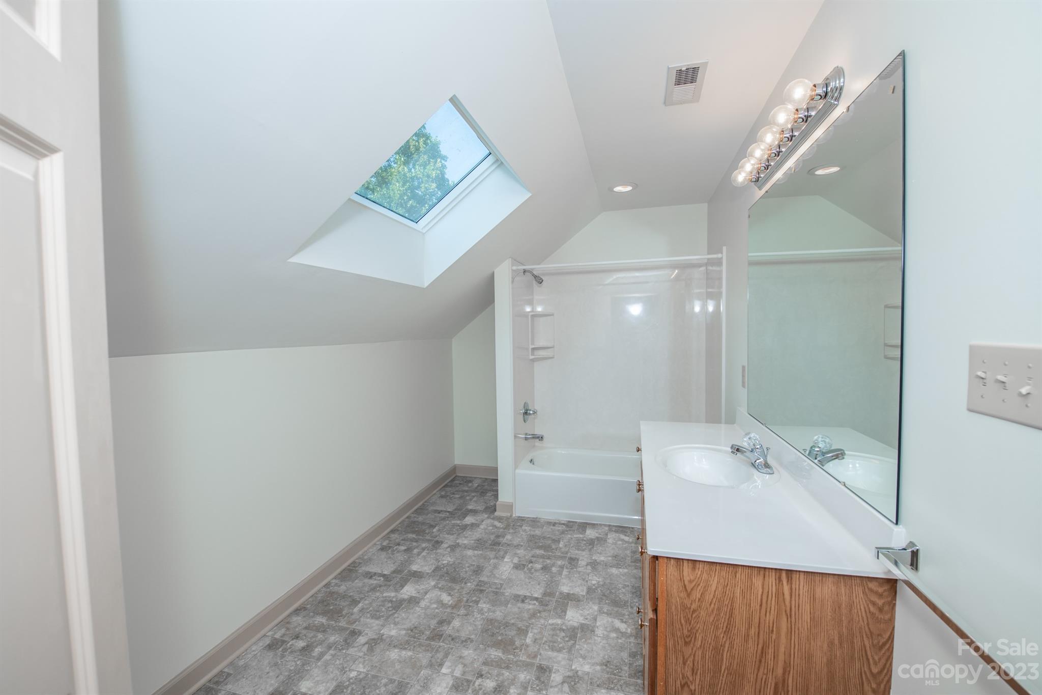 10105 Washam Potts Road