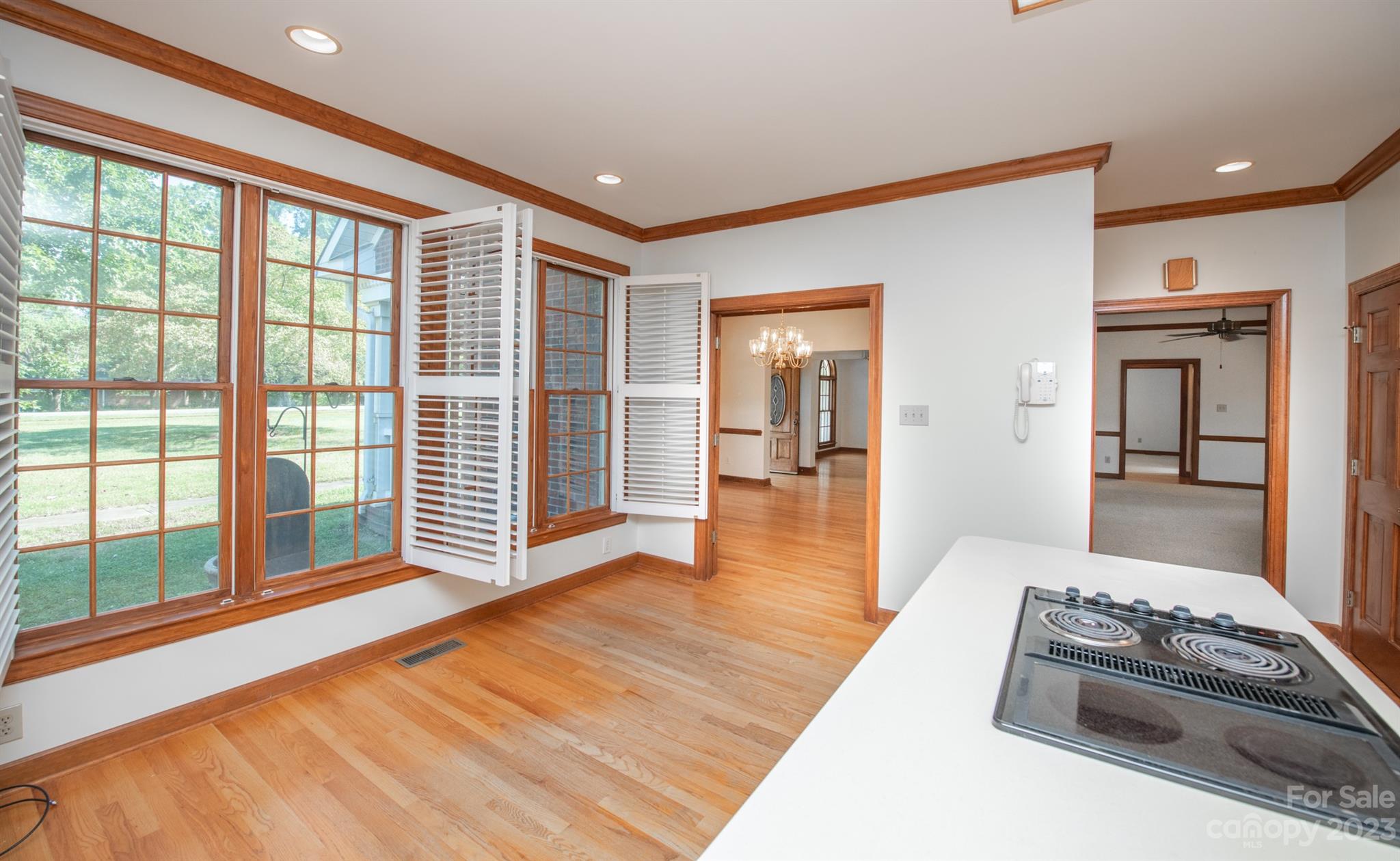 10105 Washam Potts Road