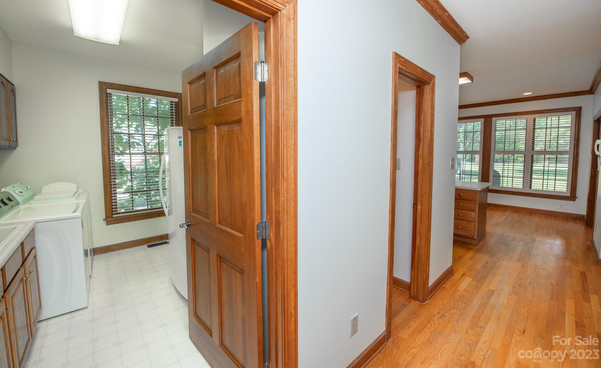 10105 Washam Potts Road