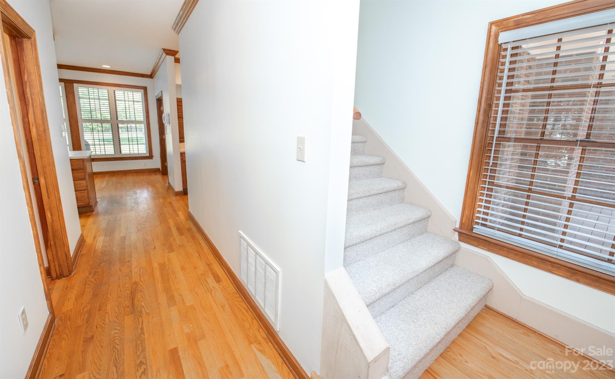 10105 Washam Potts Road