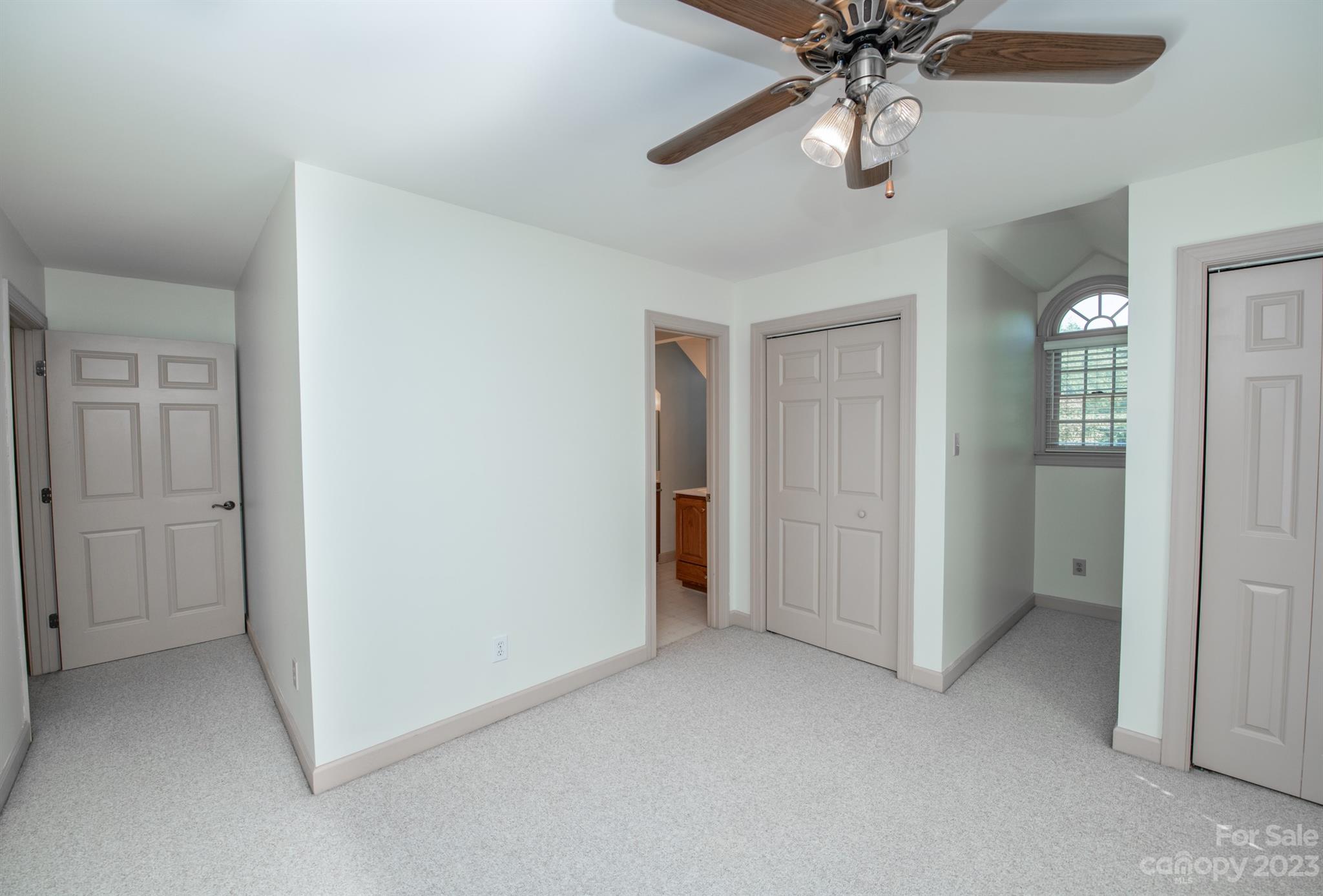 10105 Washam Potts Road