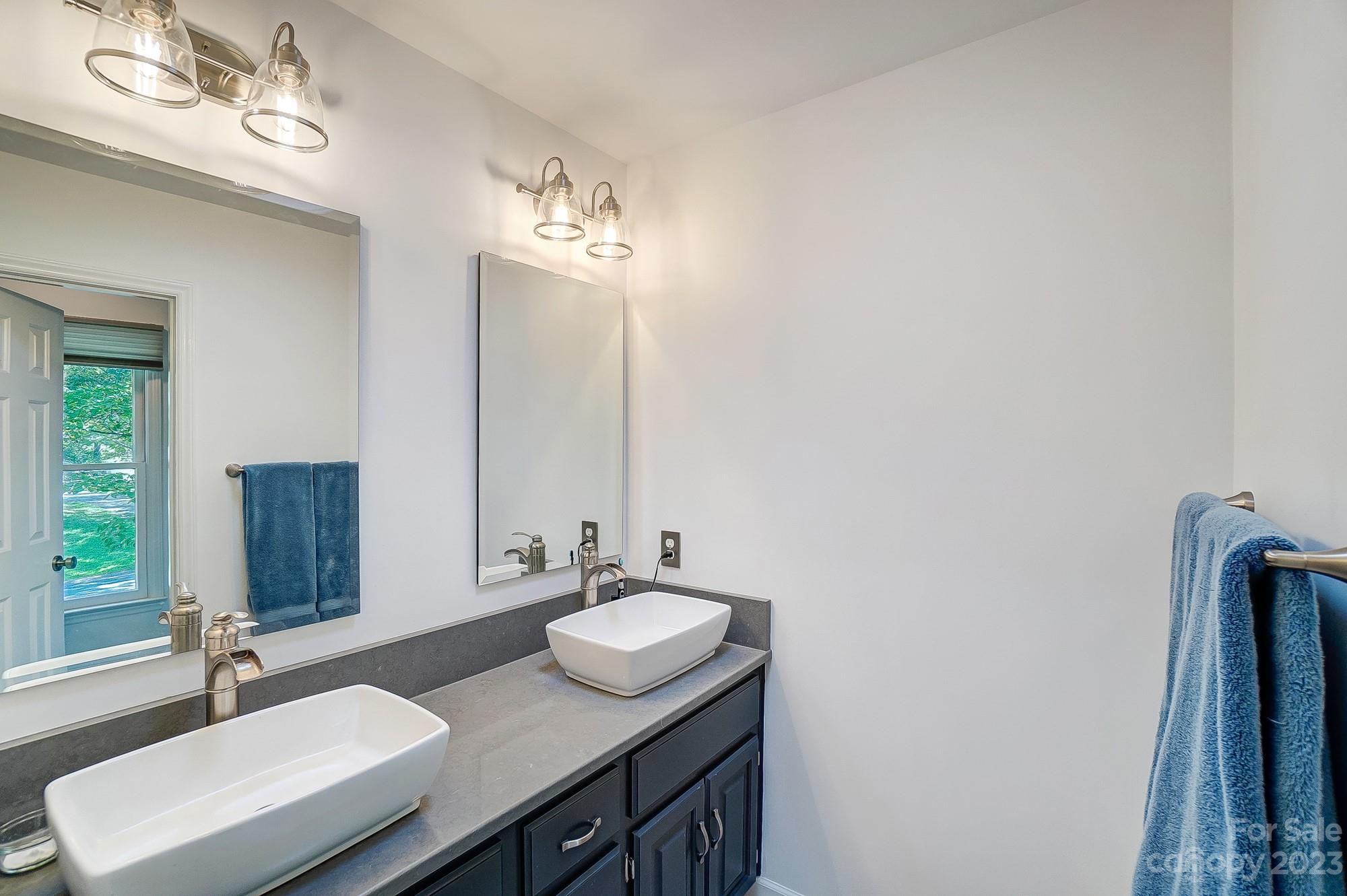 16424 Beech Hill Drive