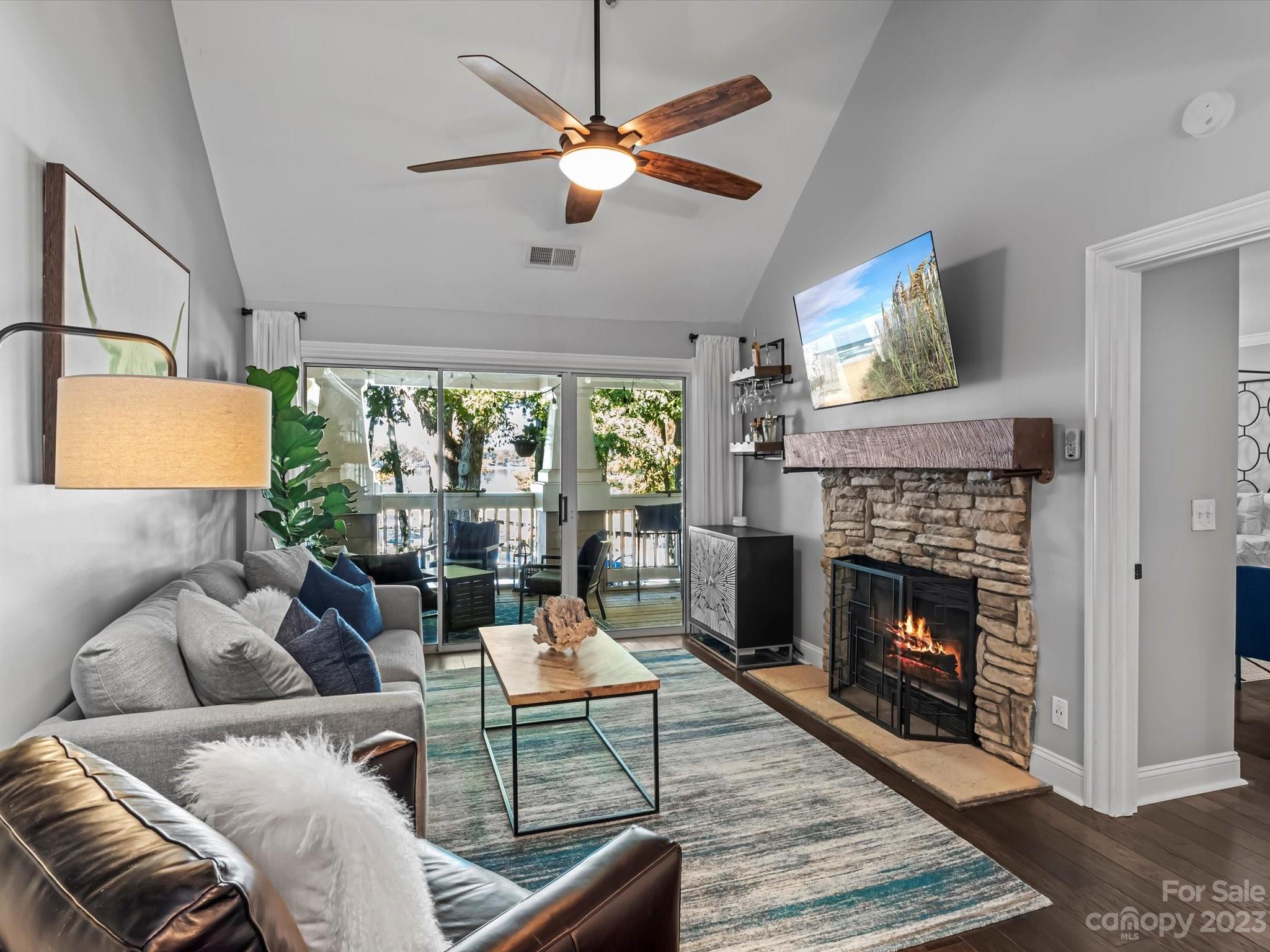 709 Southwest Drive