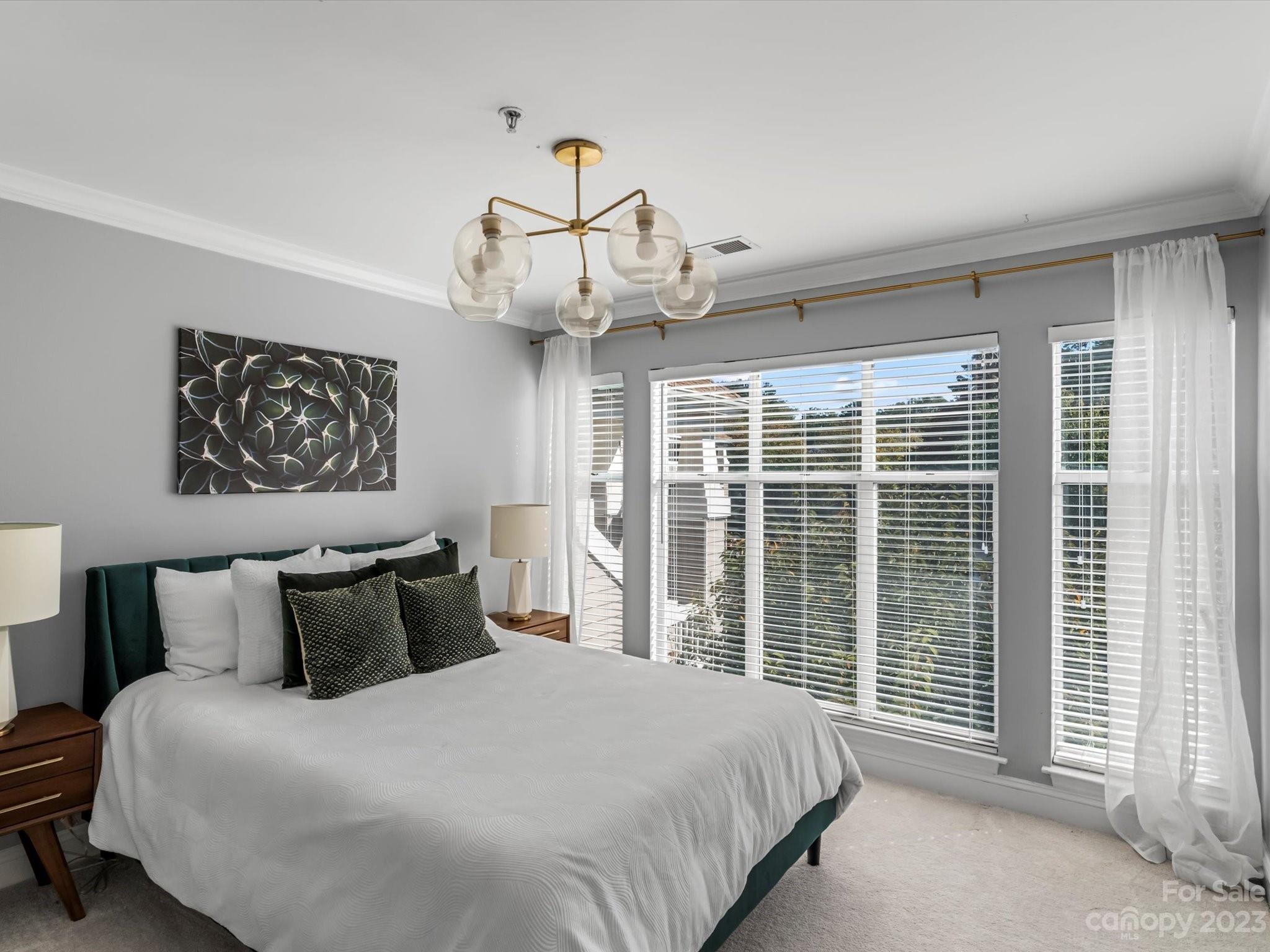 709 Southwest Drive