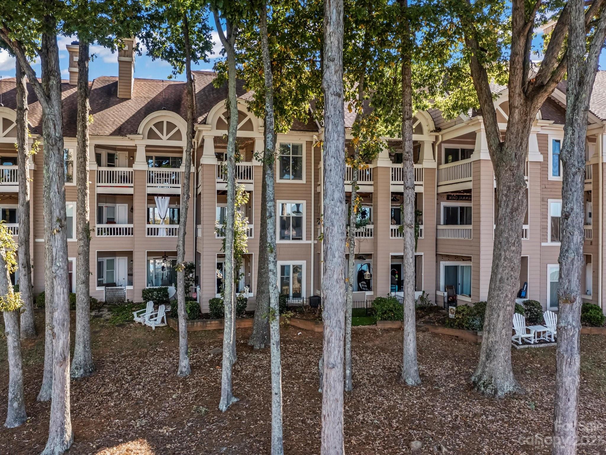 709 Southwest Drive