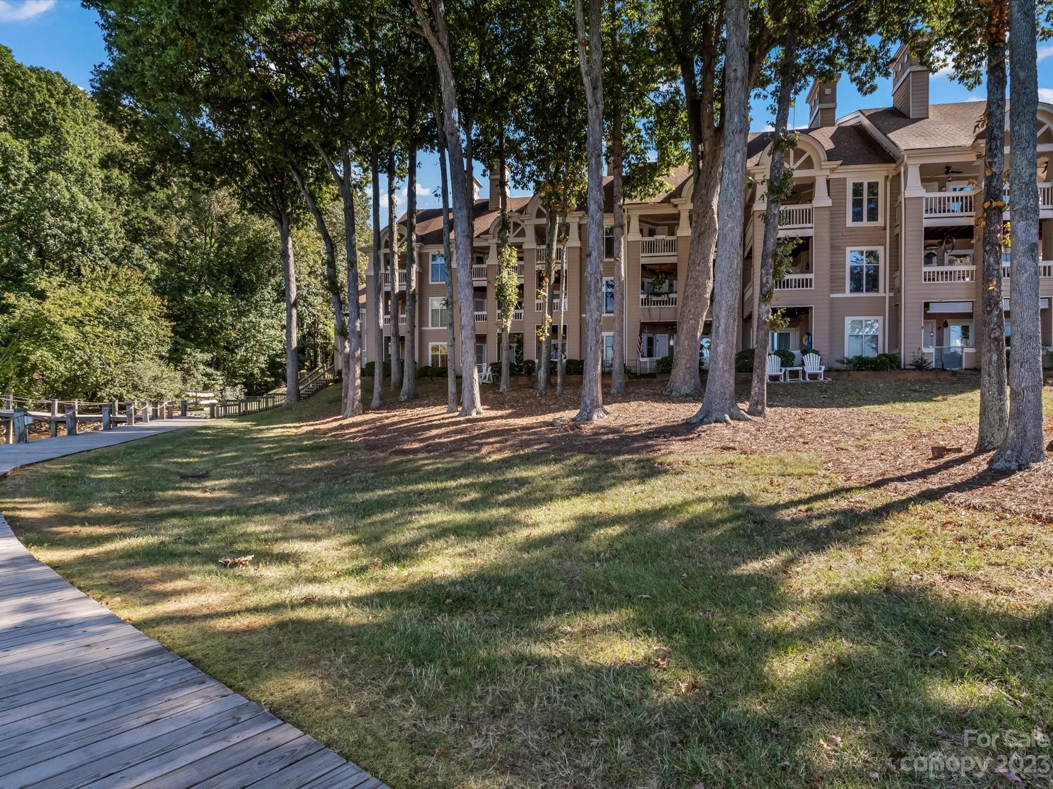 709 Southwest Drive