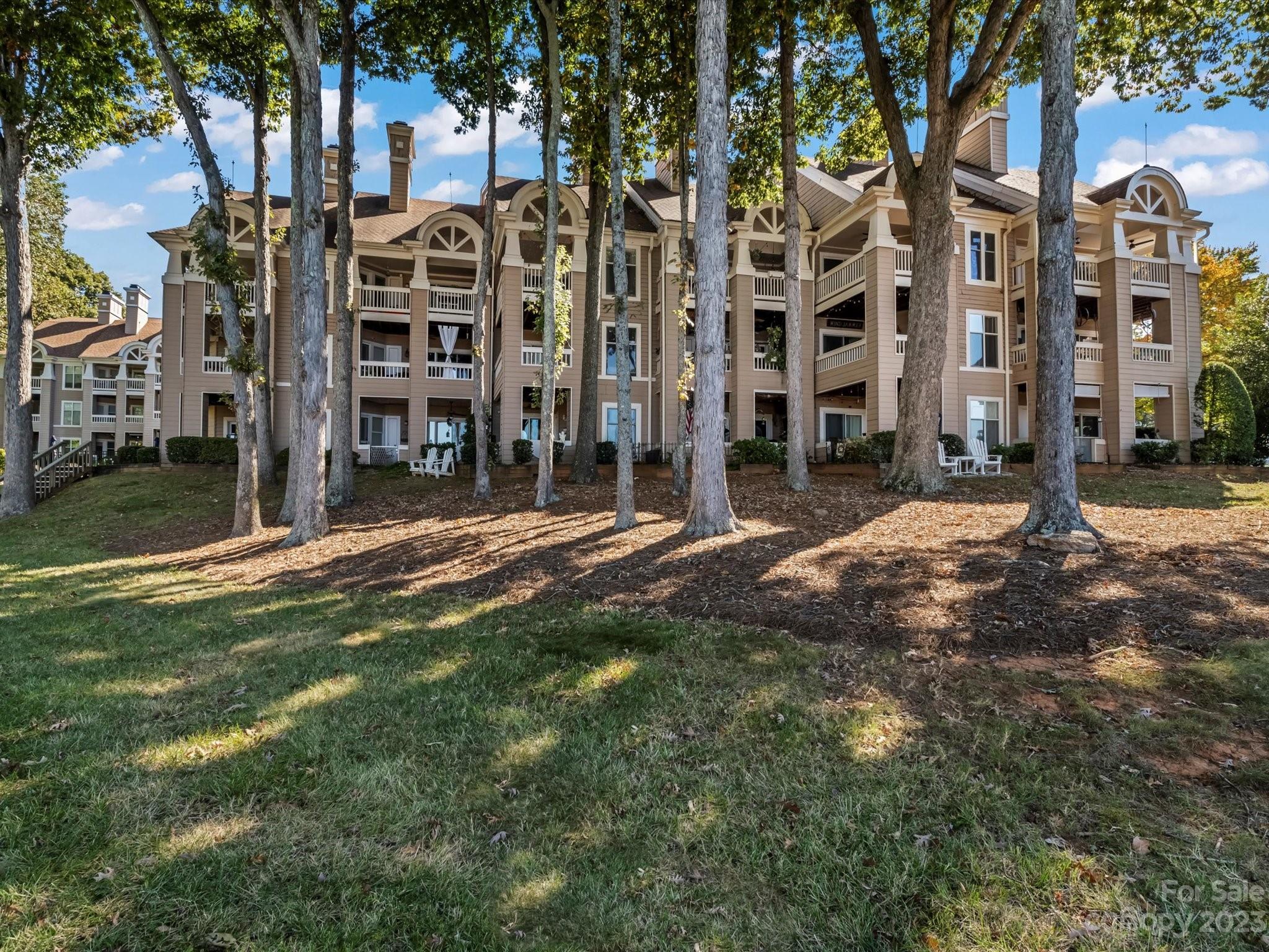 709 Southwest Drive