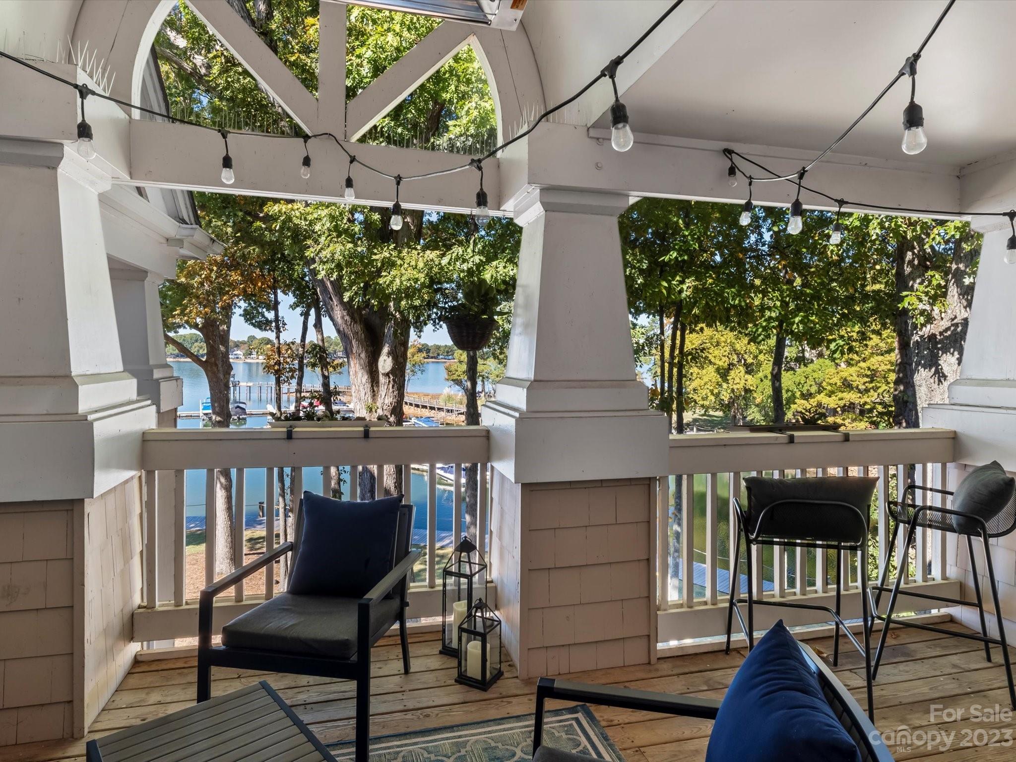 709 Southwest Drive