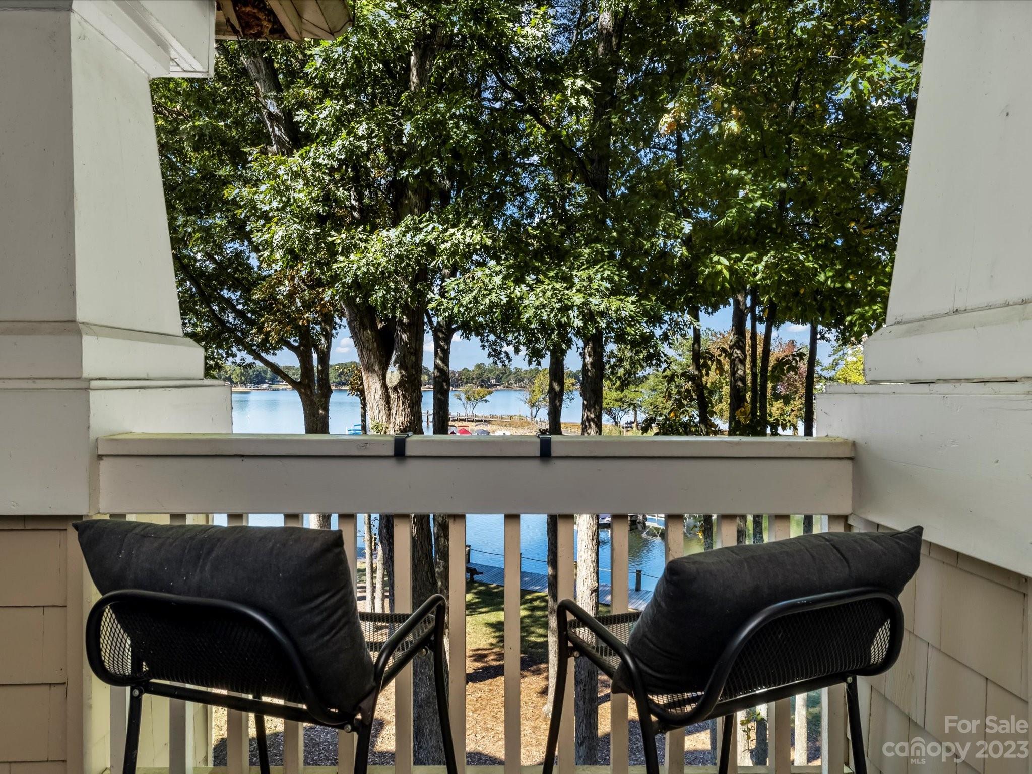 709 Southwest Drive