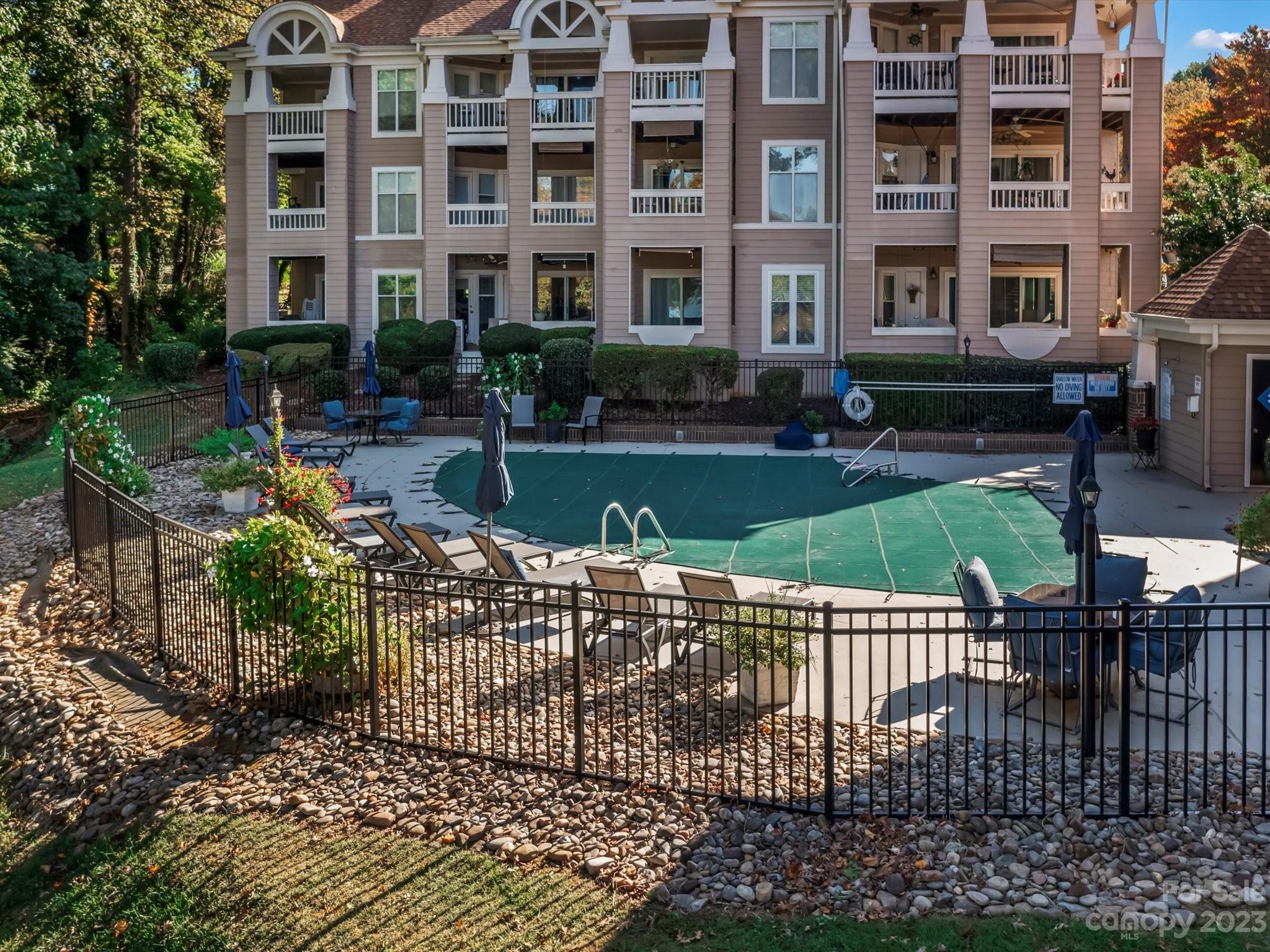 709 Southwest Drive