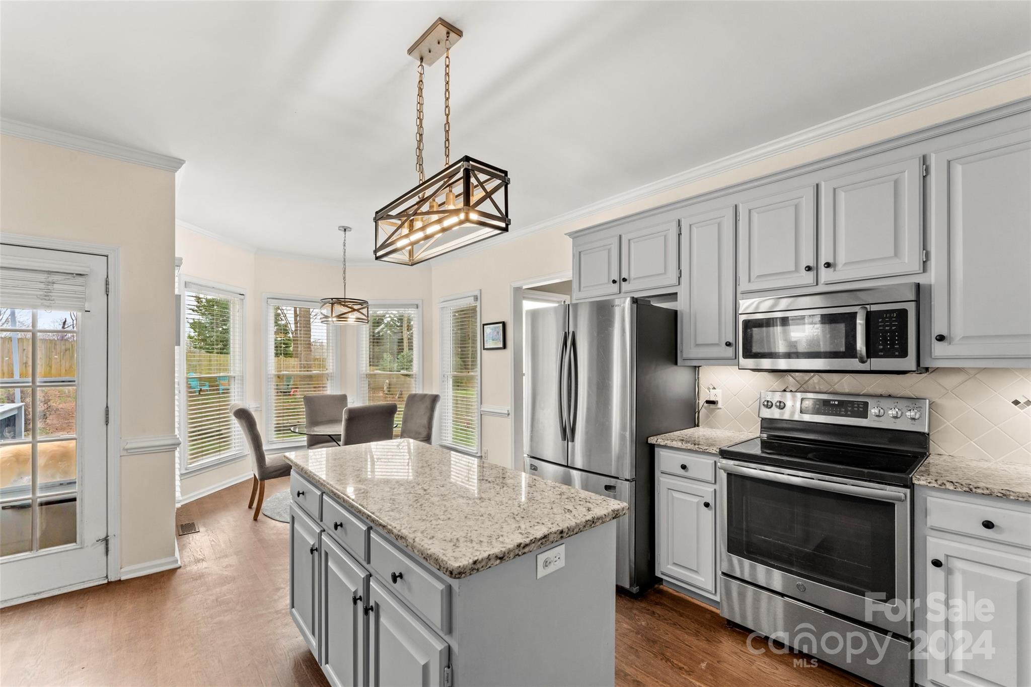 8908 Poplar Ridge Court