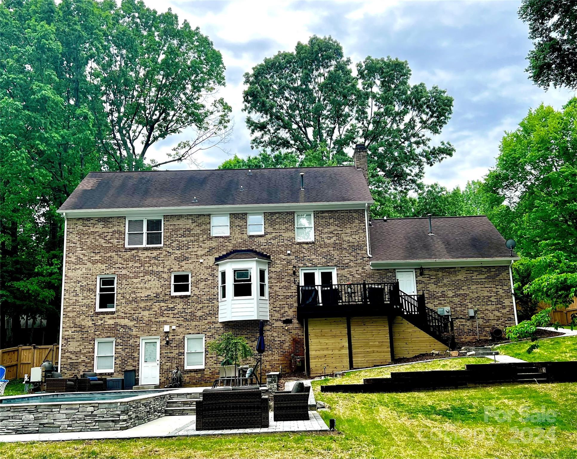 1022 Winterfield Drive