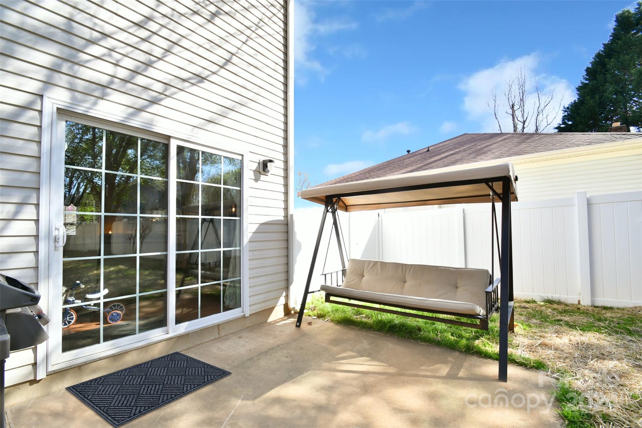 16421 Amber Field Drive