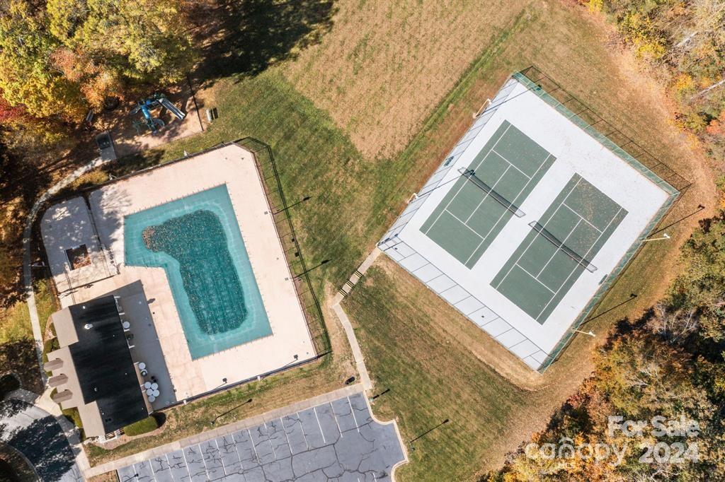 7617 Nicolette Court