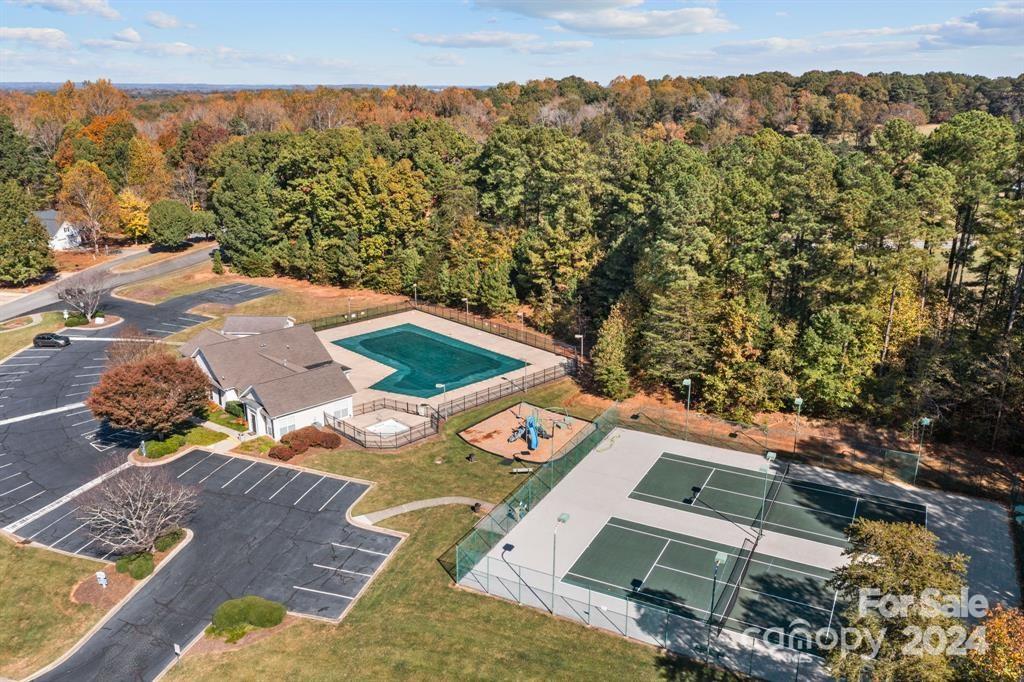 7617 Nicolette Court