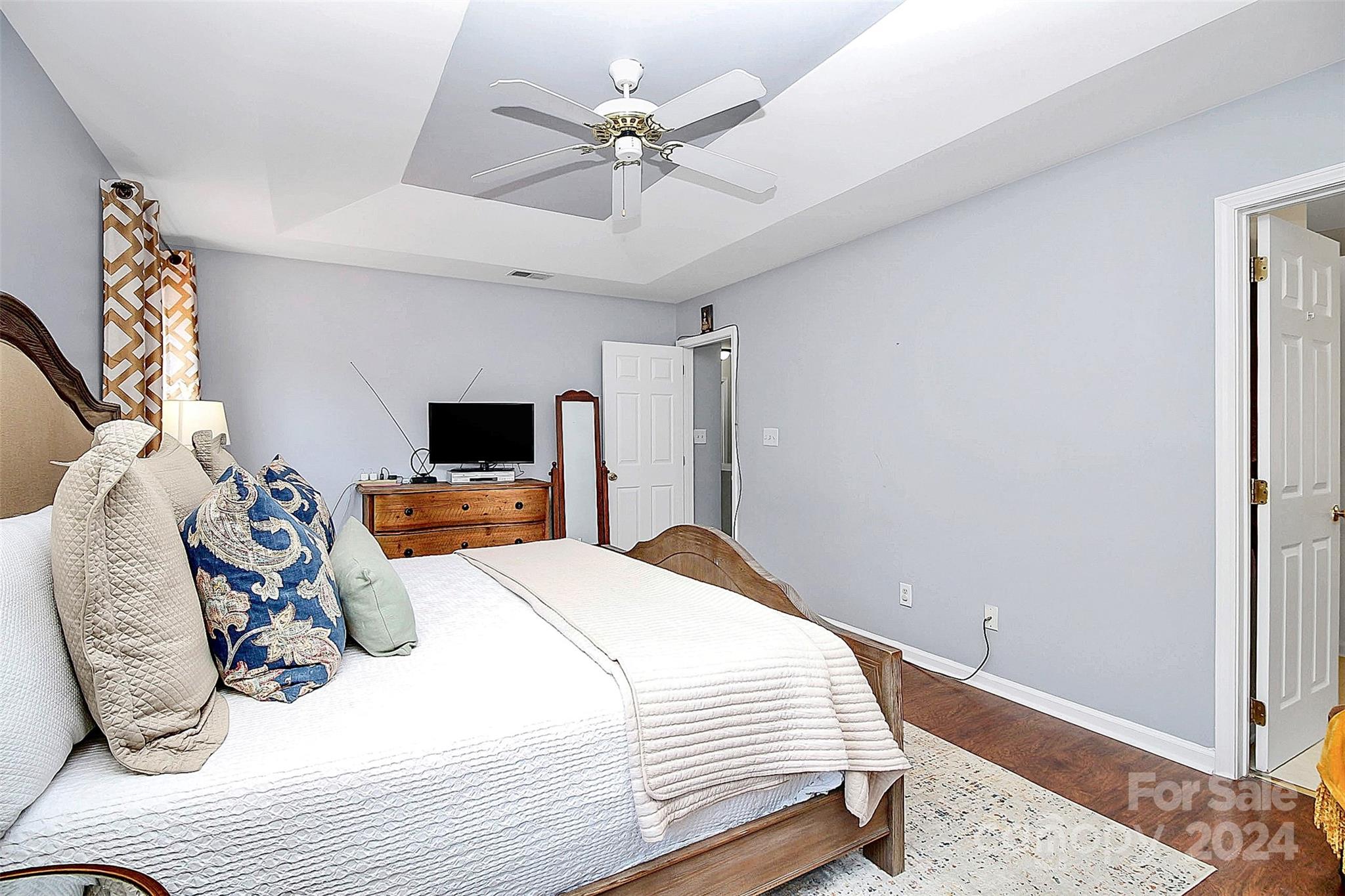 7617 Nicolette Court