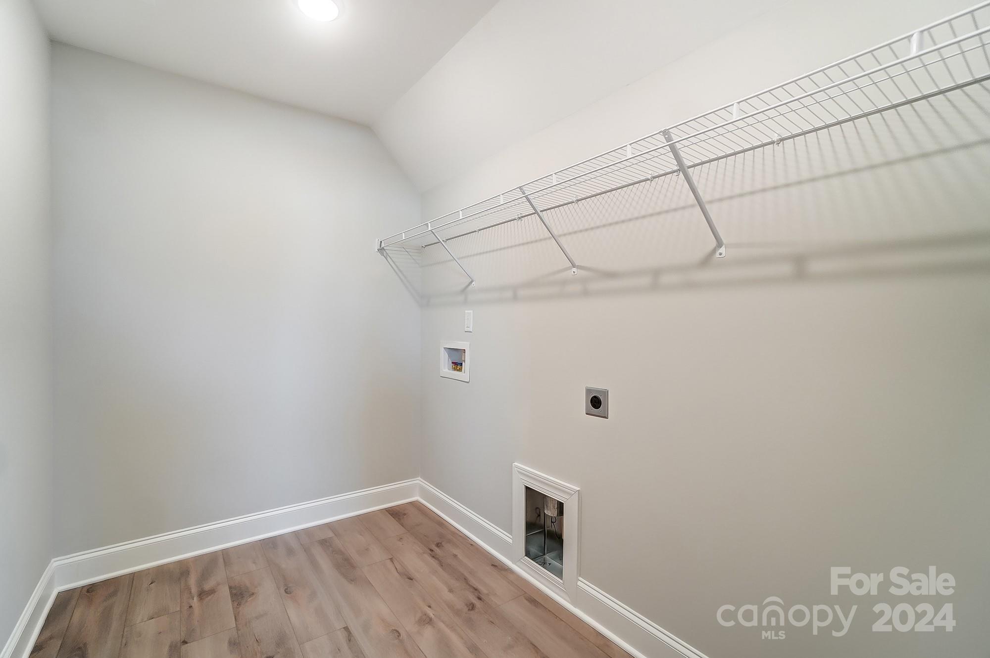 4101 Black Court Unit: 165