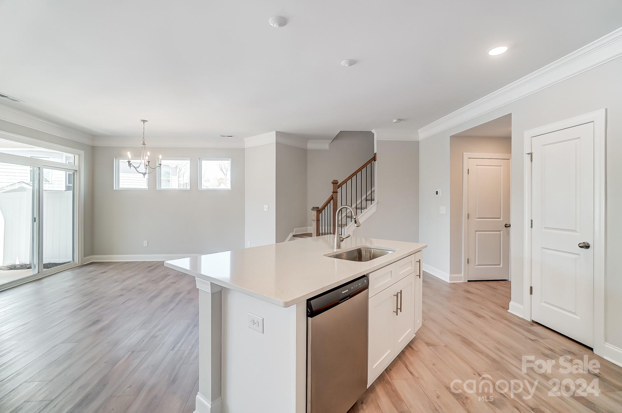 4101 Black Court Unit: 165