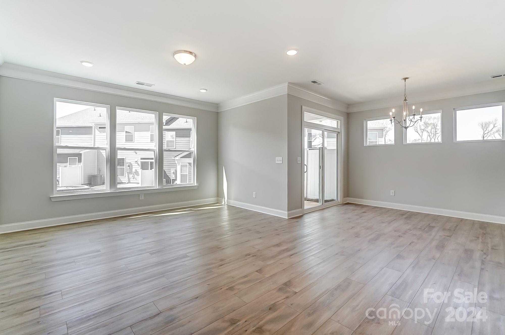 4101 Black Court Unit: 165