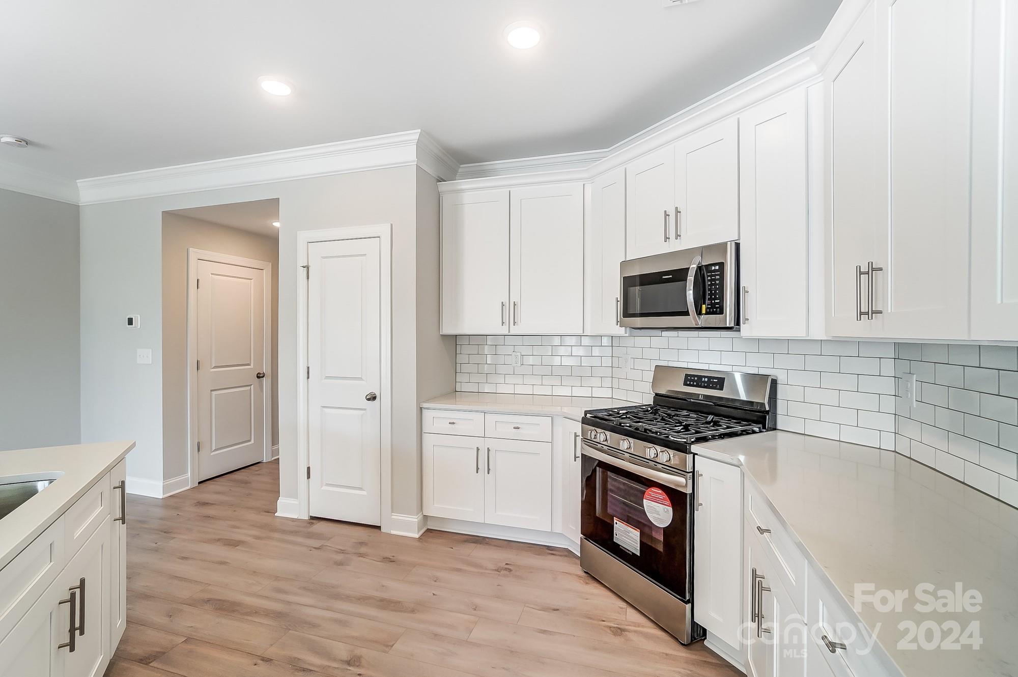 4101 Black Court Unit: 165