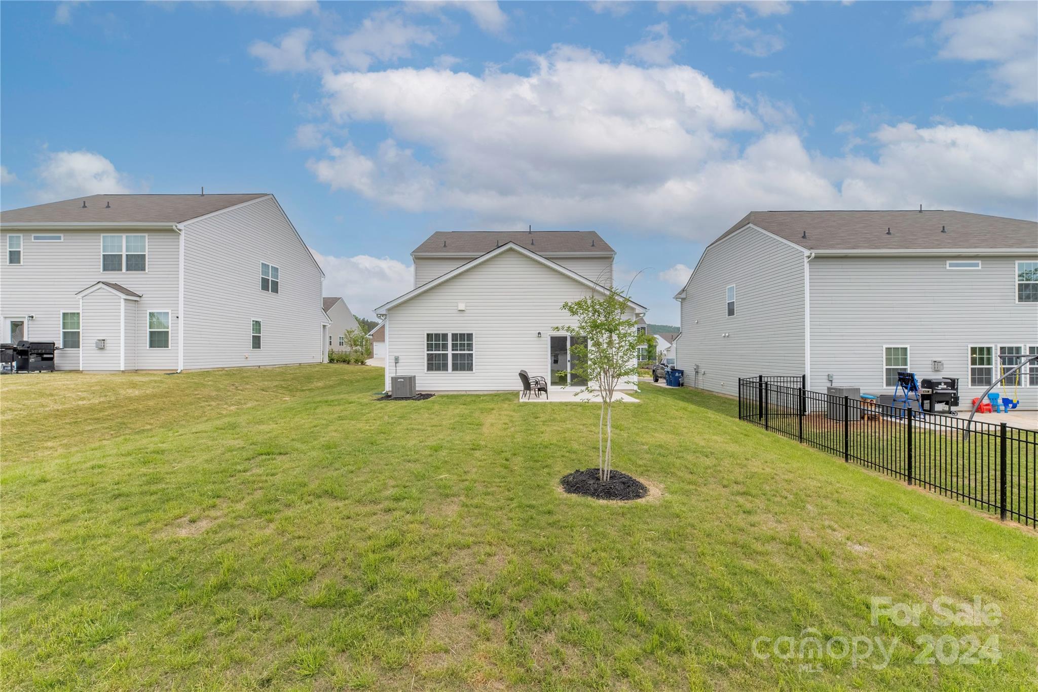4561 Clifton Mill Lane Unit: 110