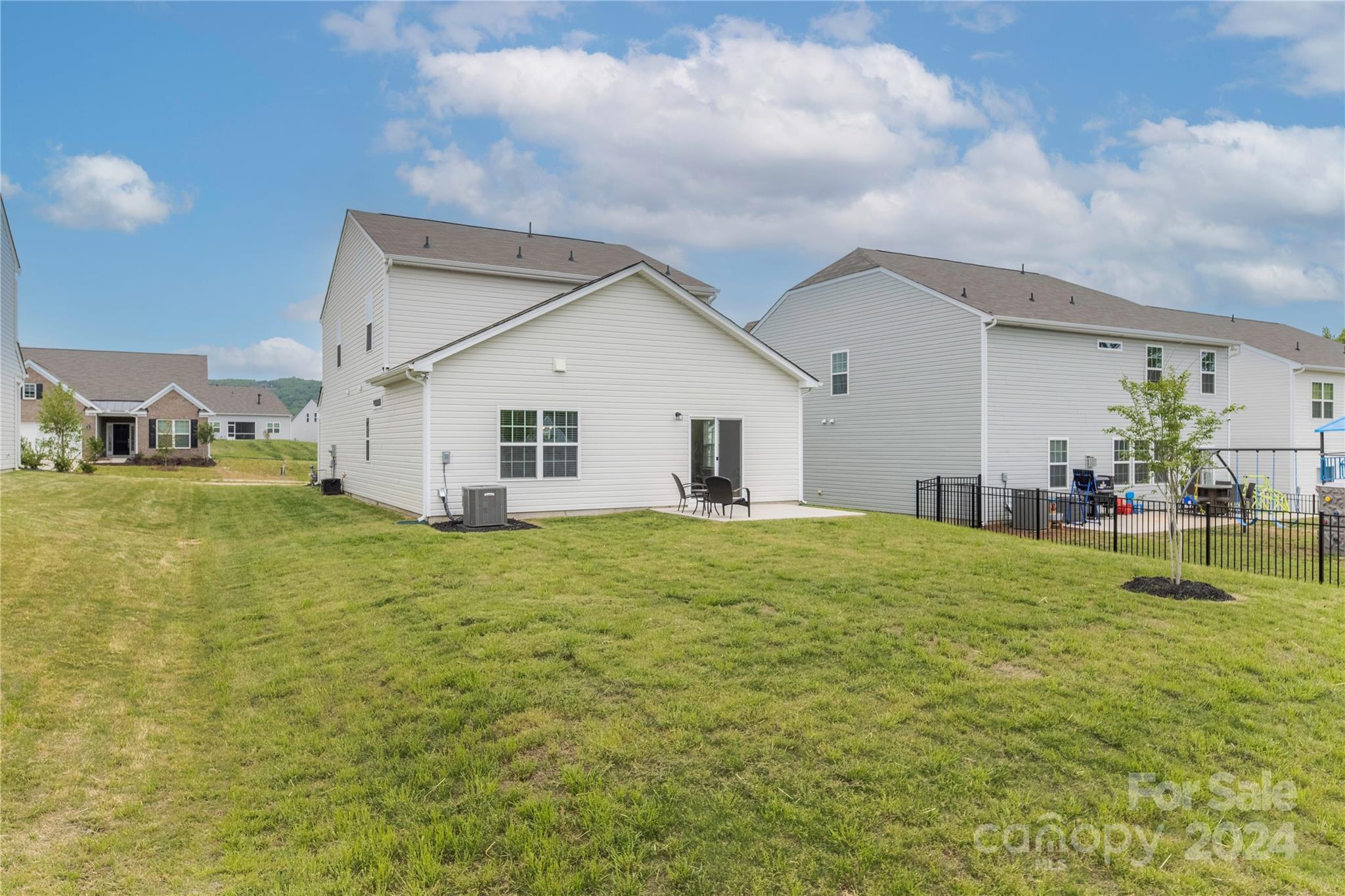 4561 Clifton Mill Lane Unit: 110