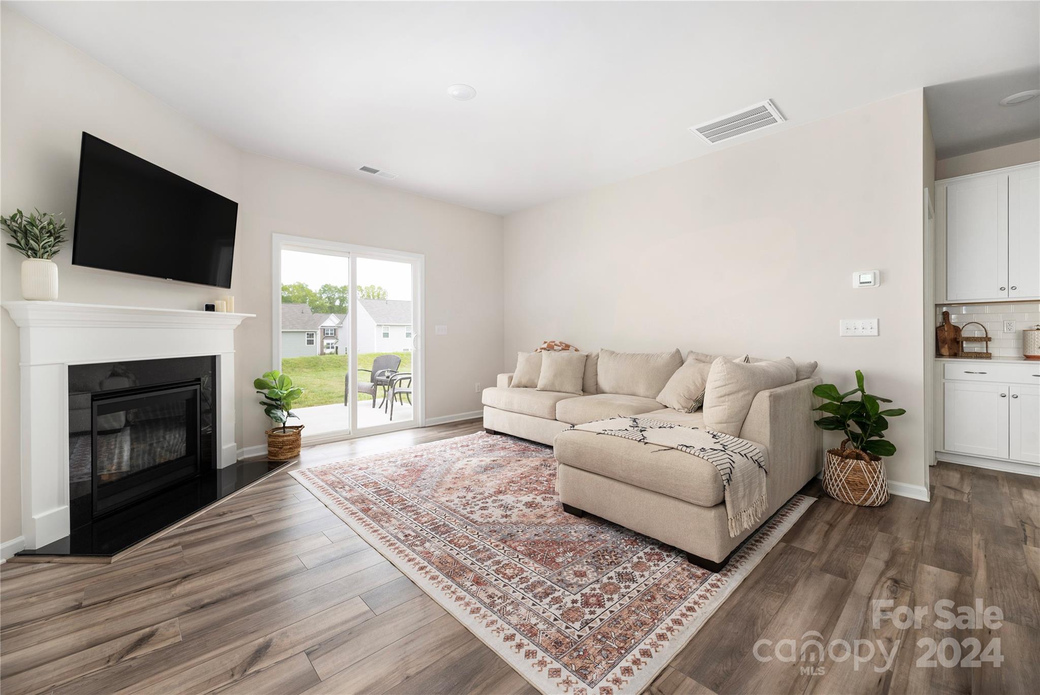 4561 Clifton Mill Lane Unit: 110