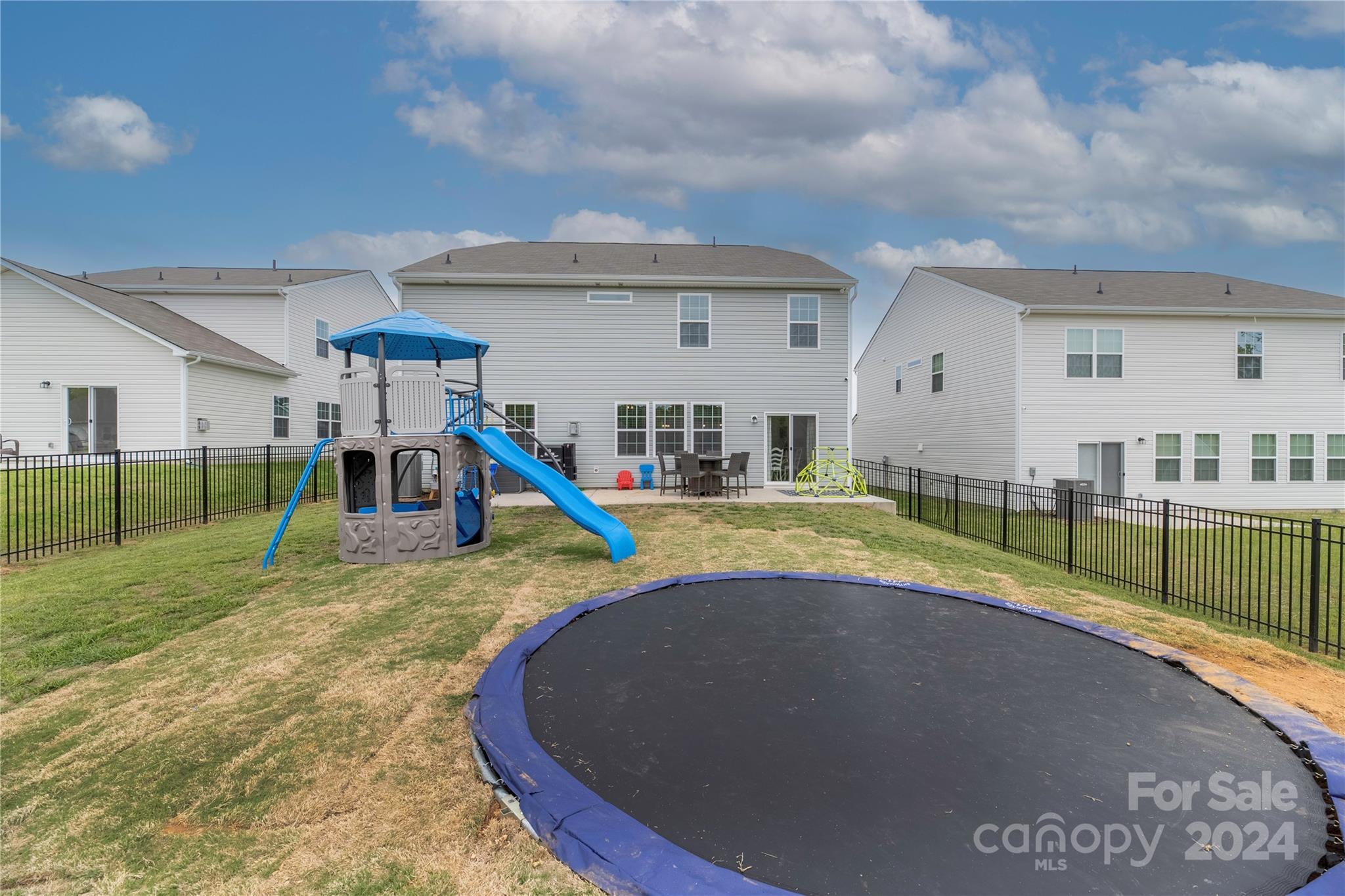 4567 Clifton Mill Lane Unit: 111