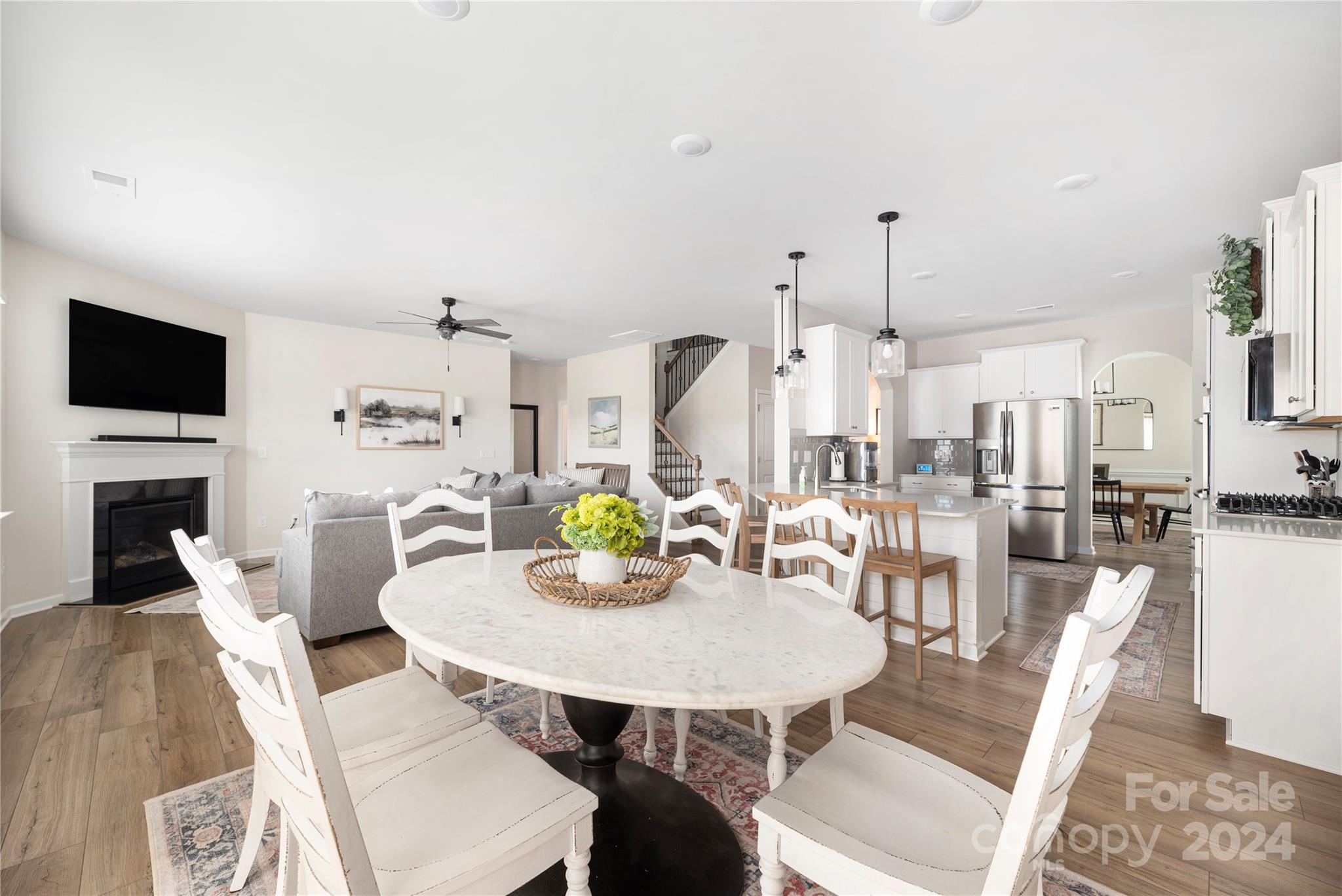 4567 Clifton Mill Lane Unit: 111