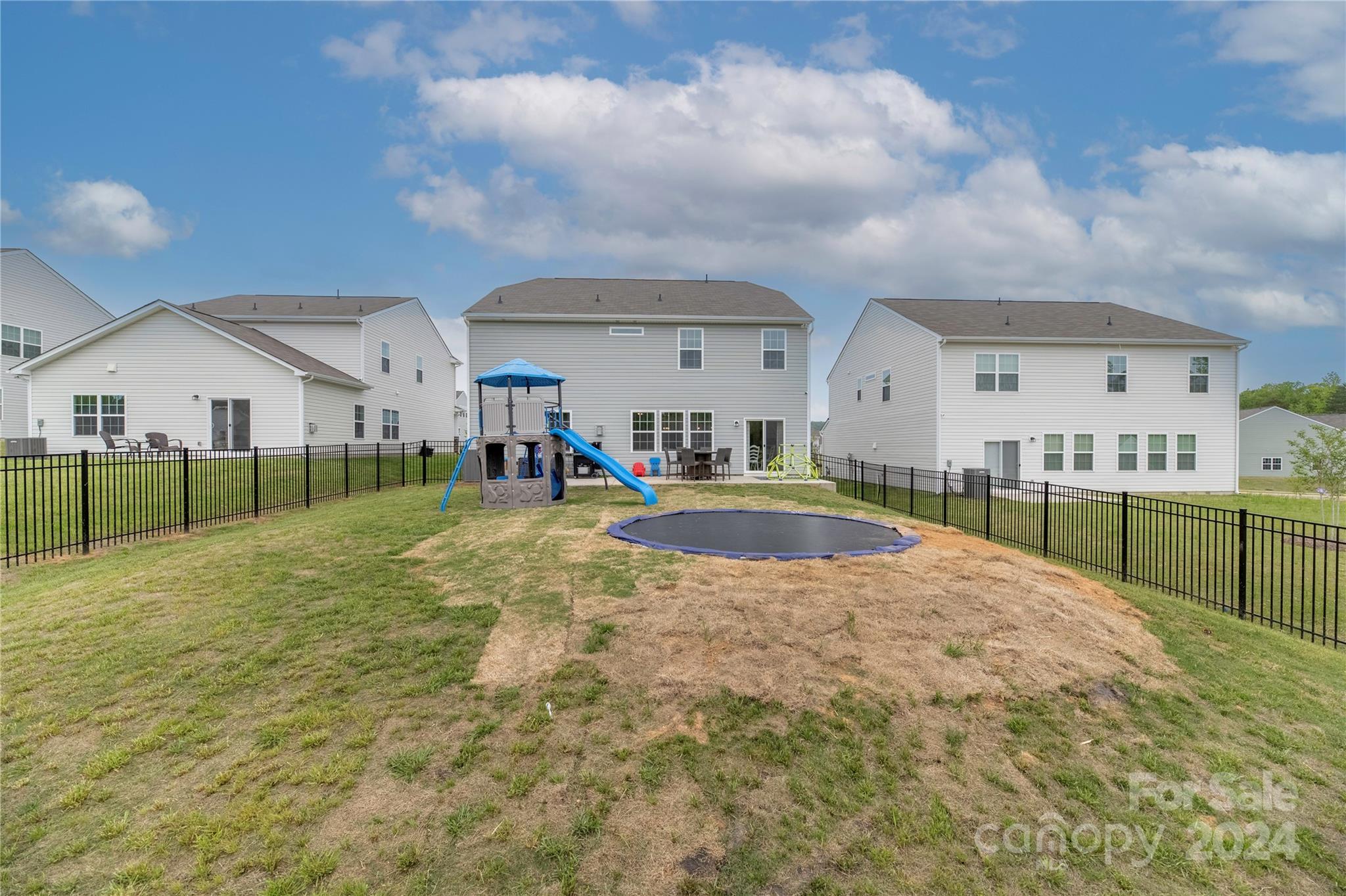 4567 Clifton Mill Lane Unit: 111