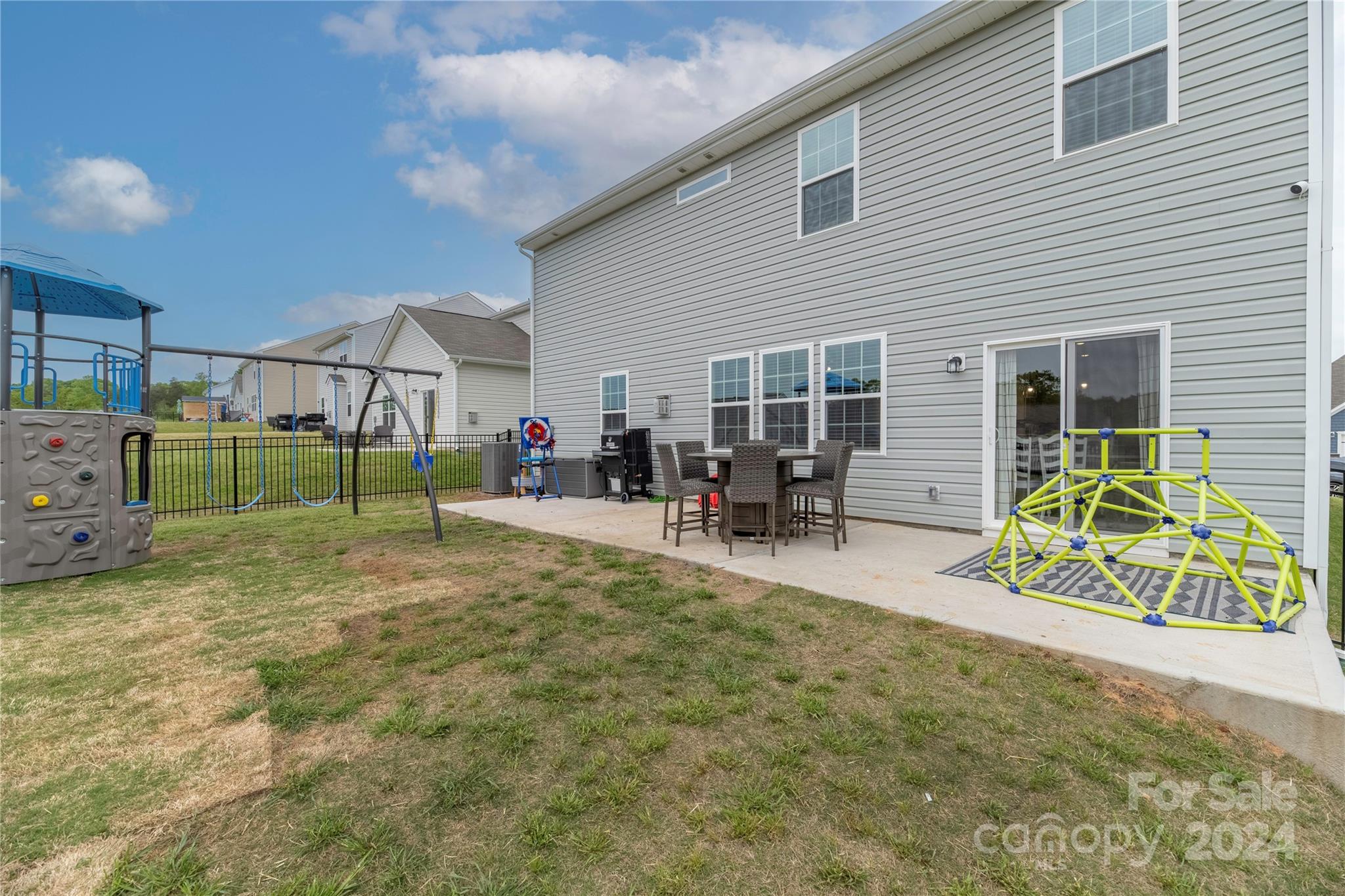 4567 Clifton Mill Lane Unit: 111