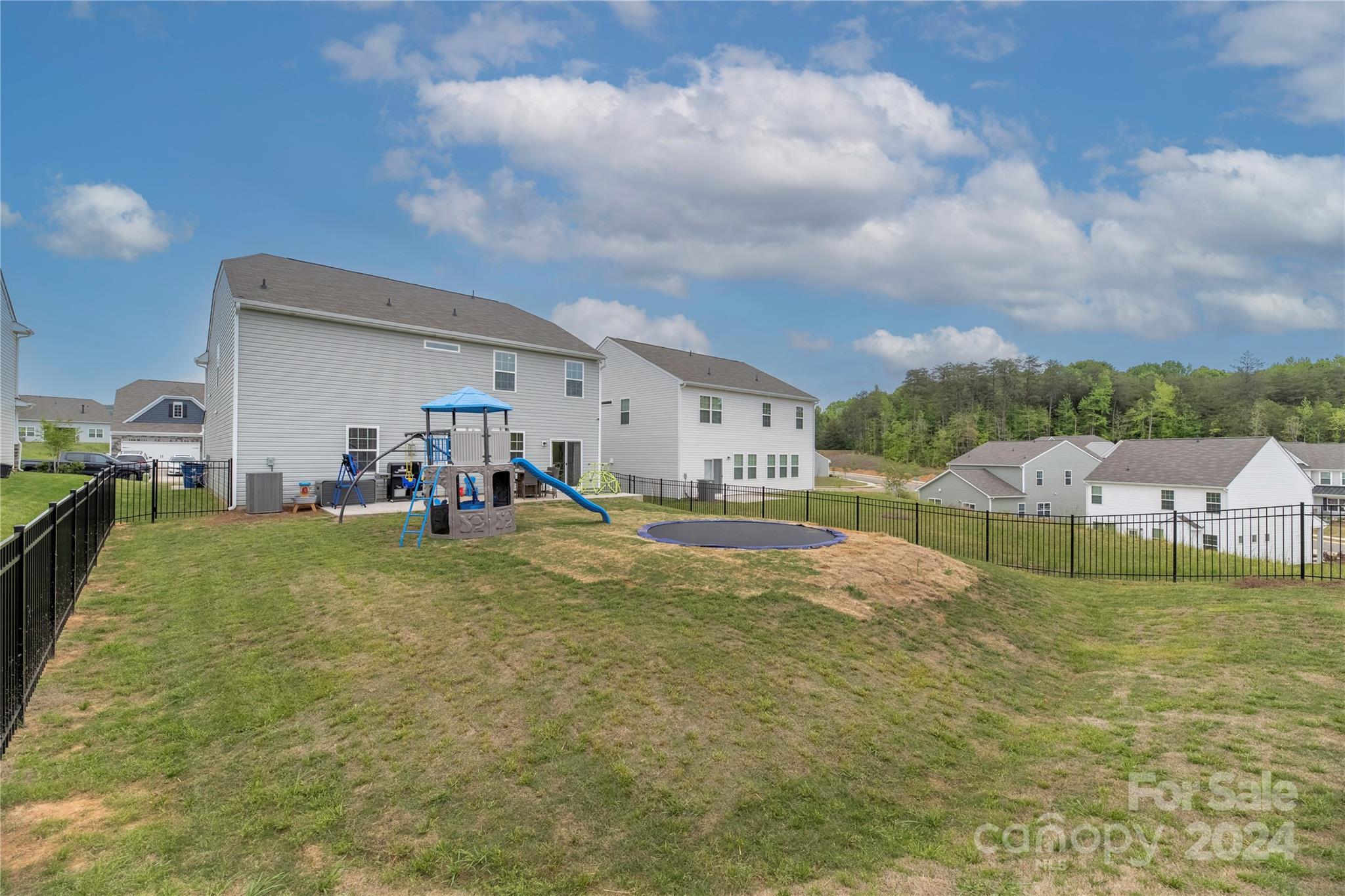 4567 Clifton Mill Lane Unit: 111