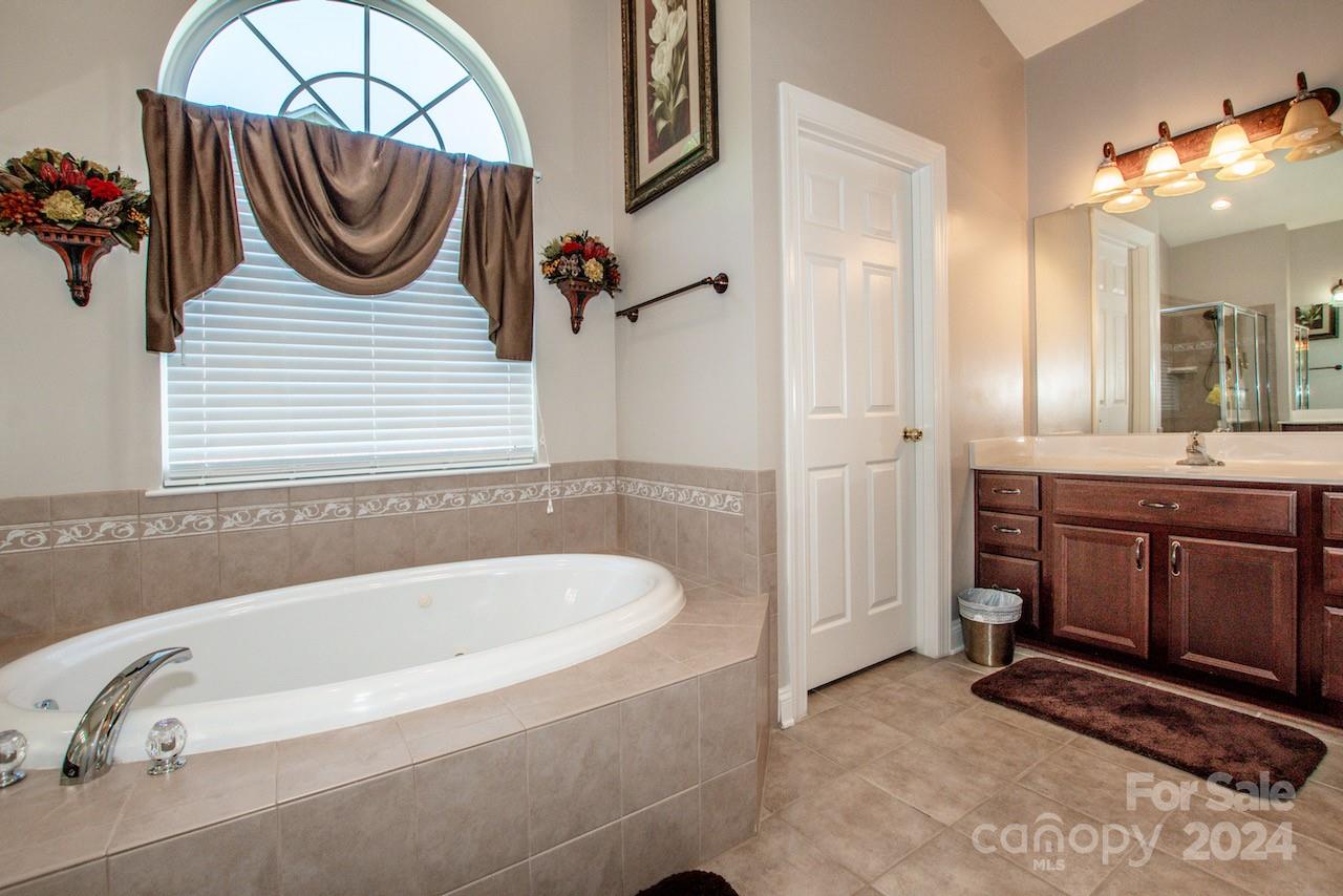 158 Bay Laurel Drive