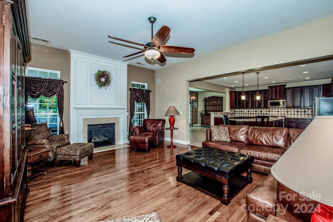 158 Bay Laurel Drive