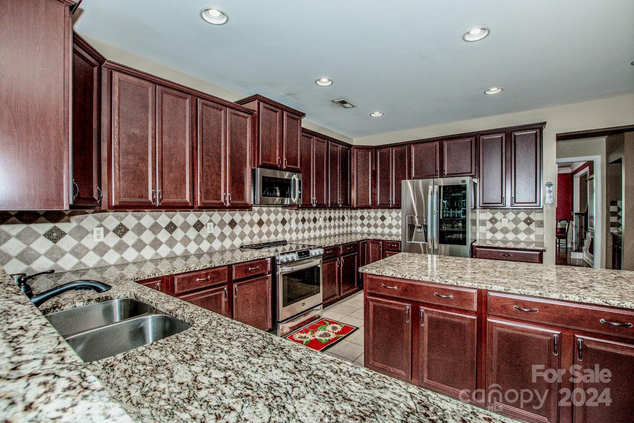 158 Bay Laurel Drive