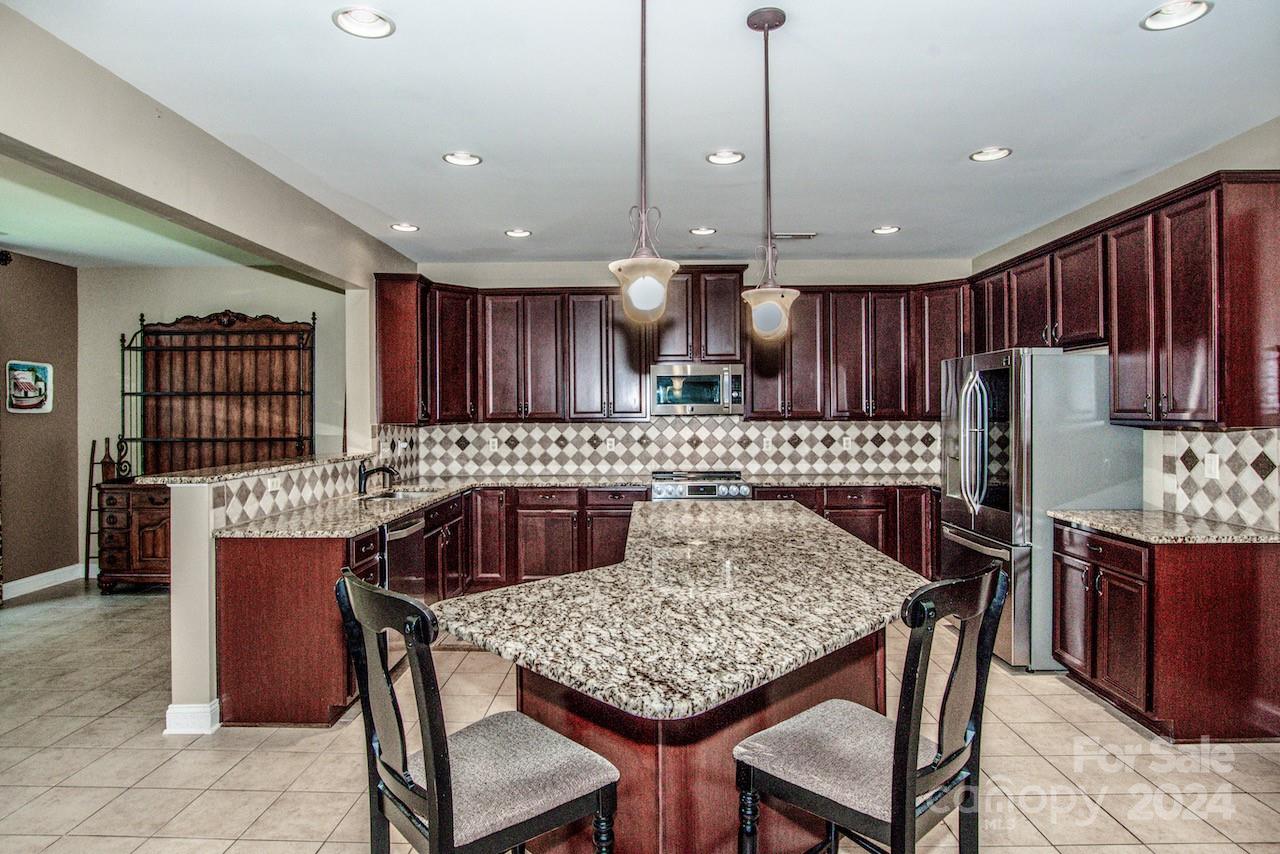 158 Bay Laurel Drive