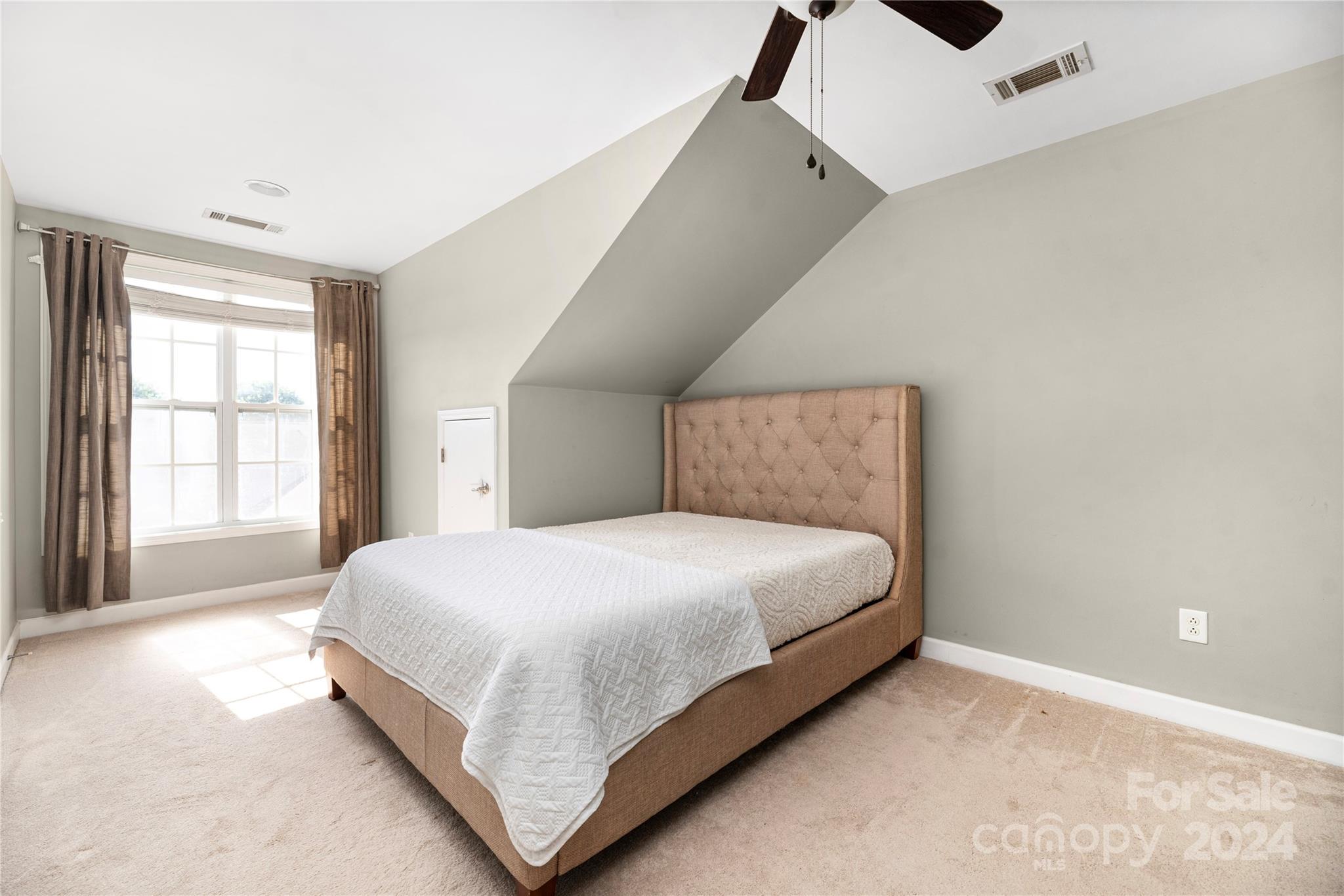 1083 Writers Way