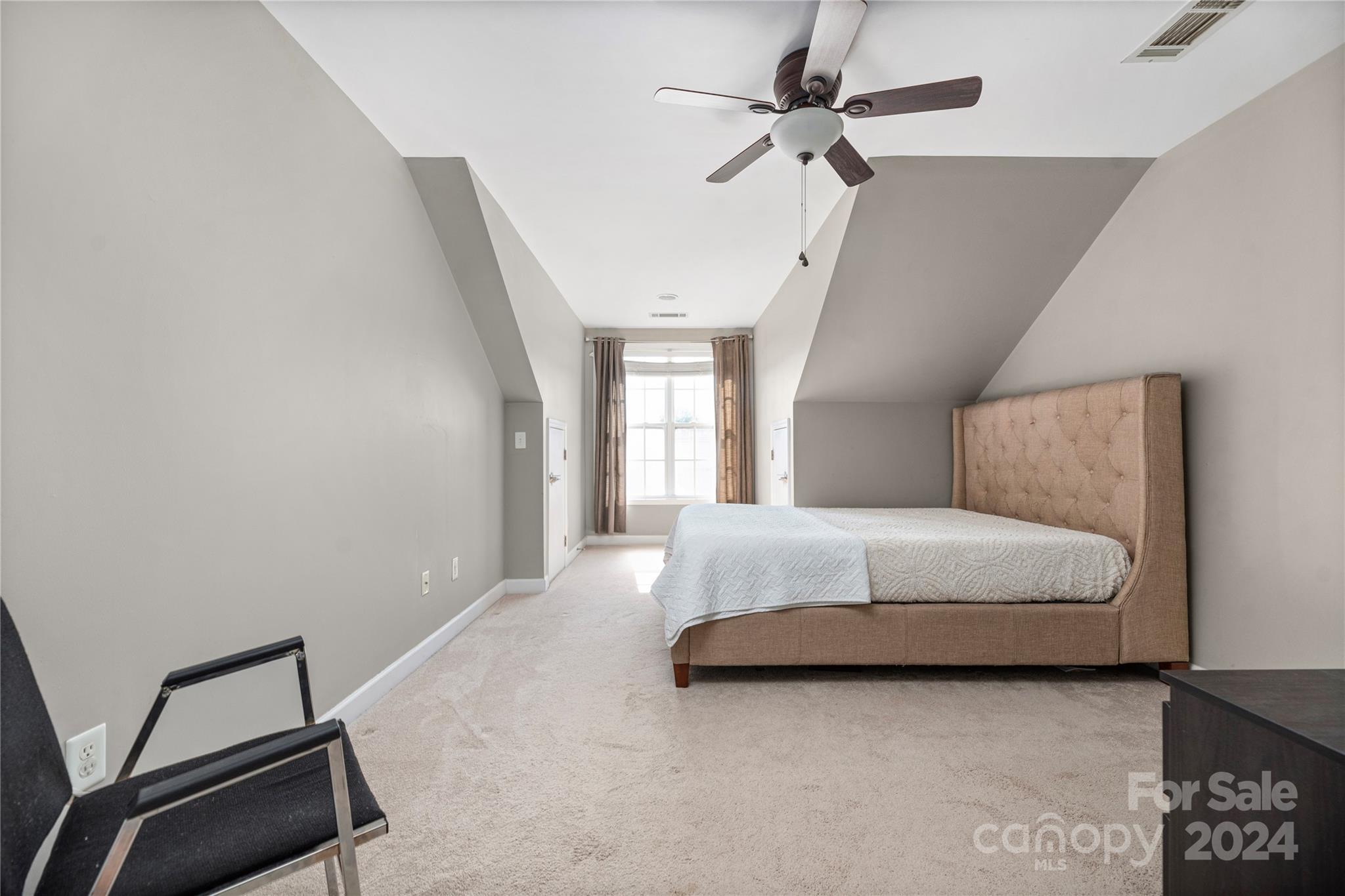 1083 Writers Way