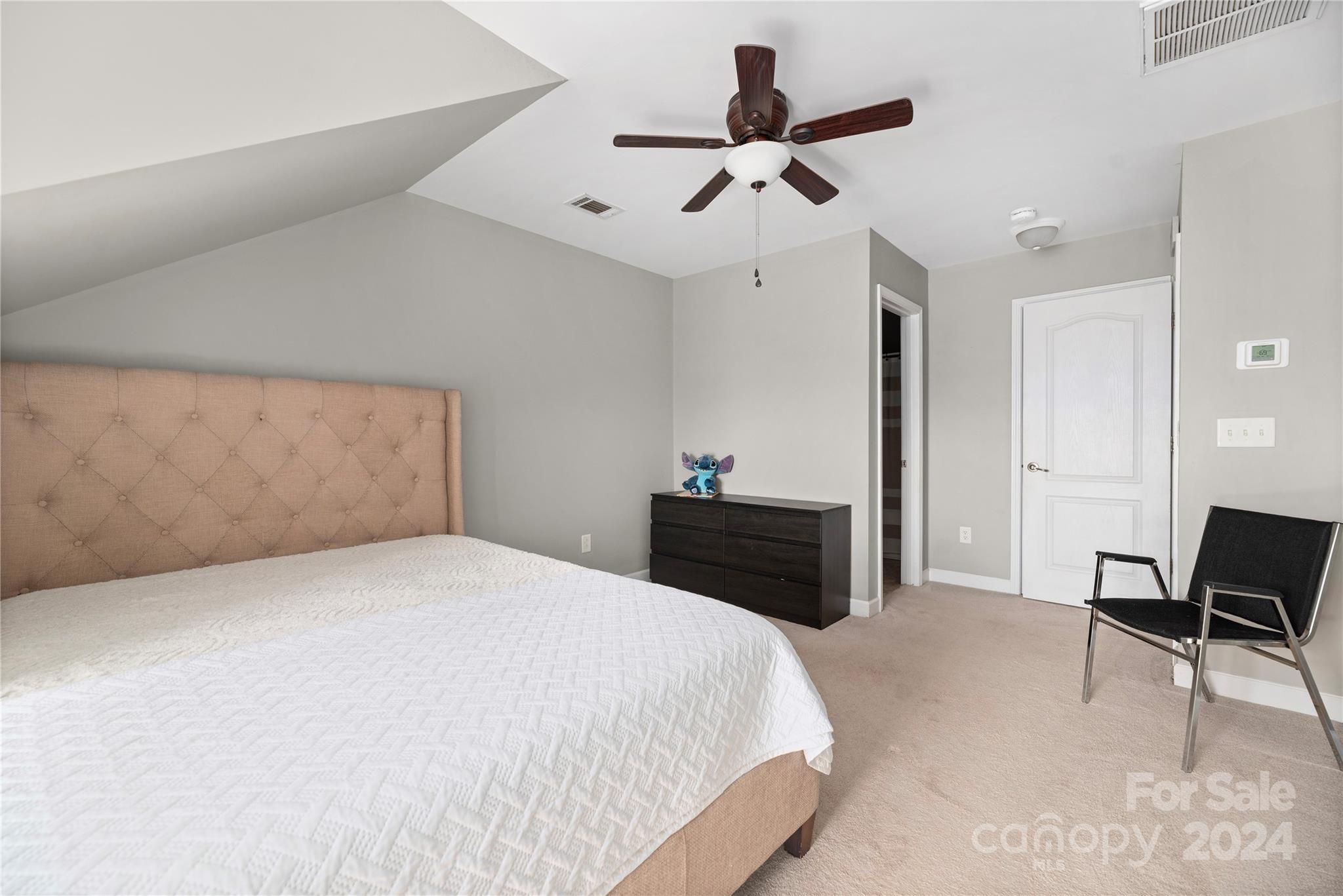 1083 Writers Way