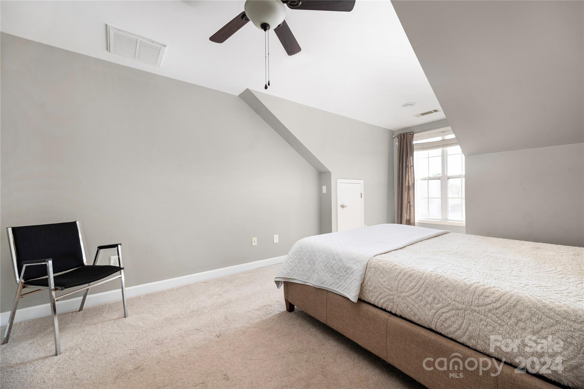 1083 Writers Way