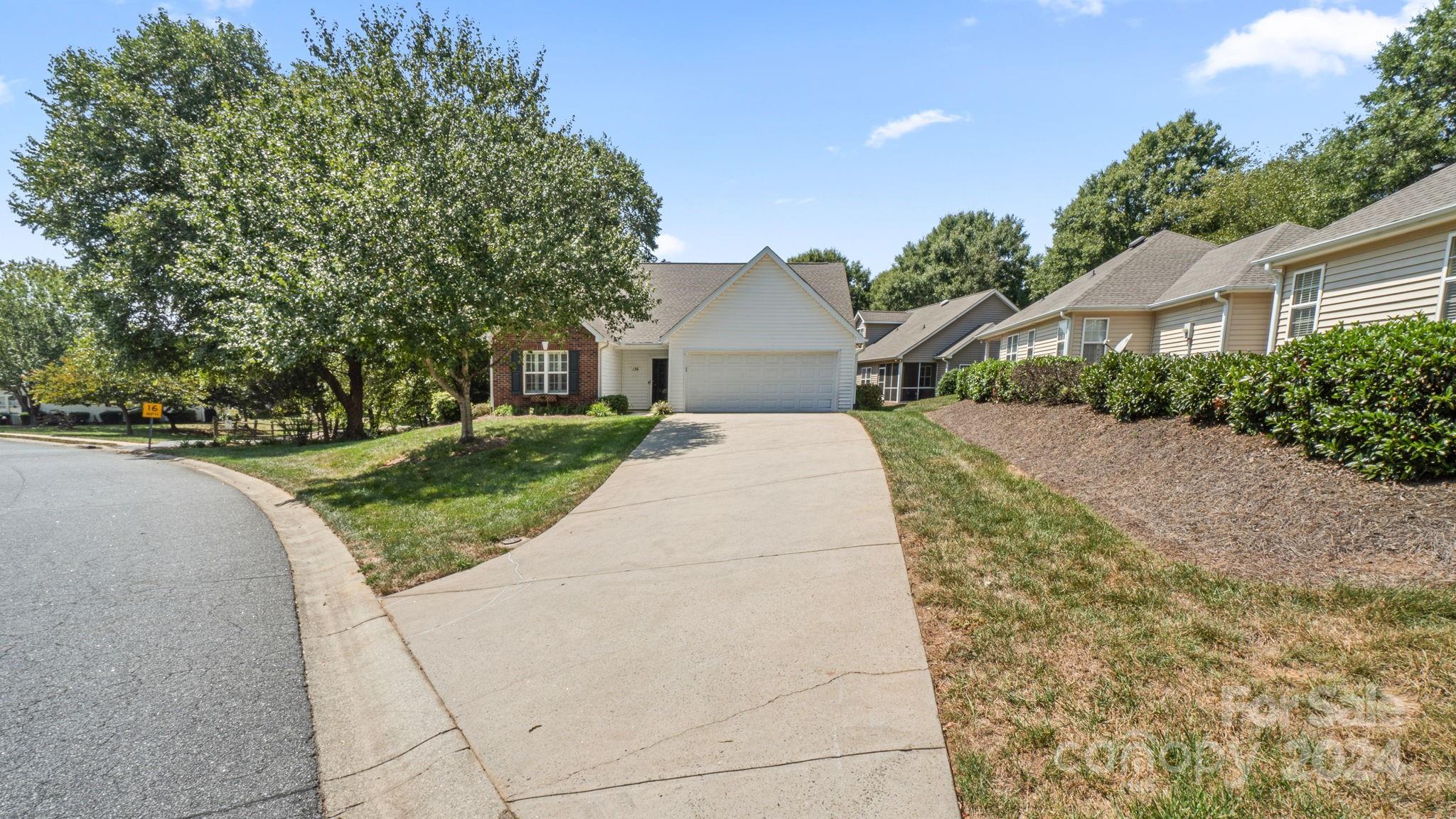 136 Oak Village Parkway