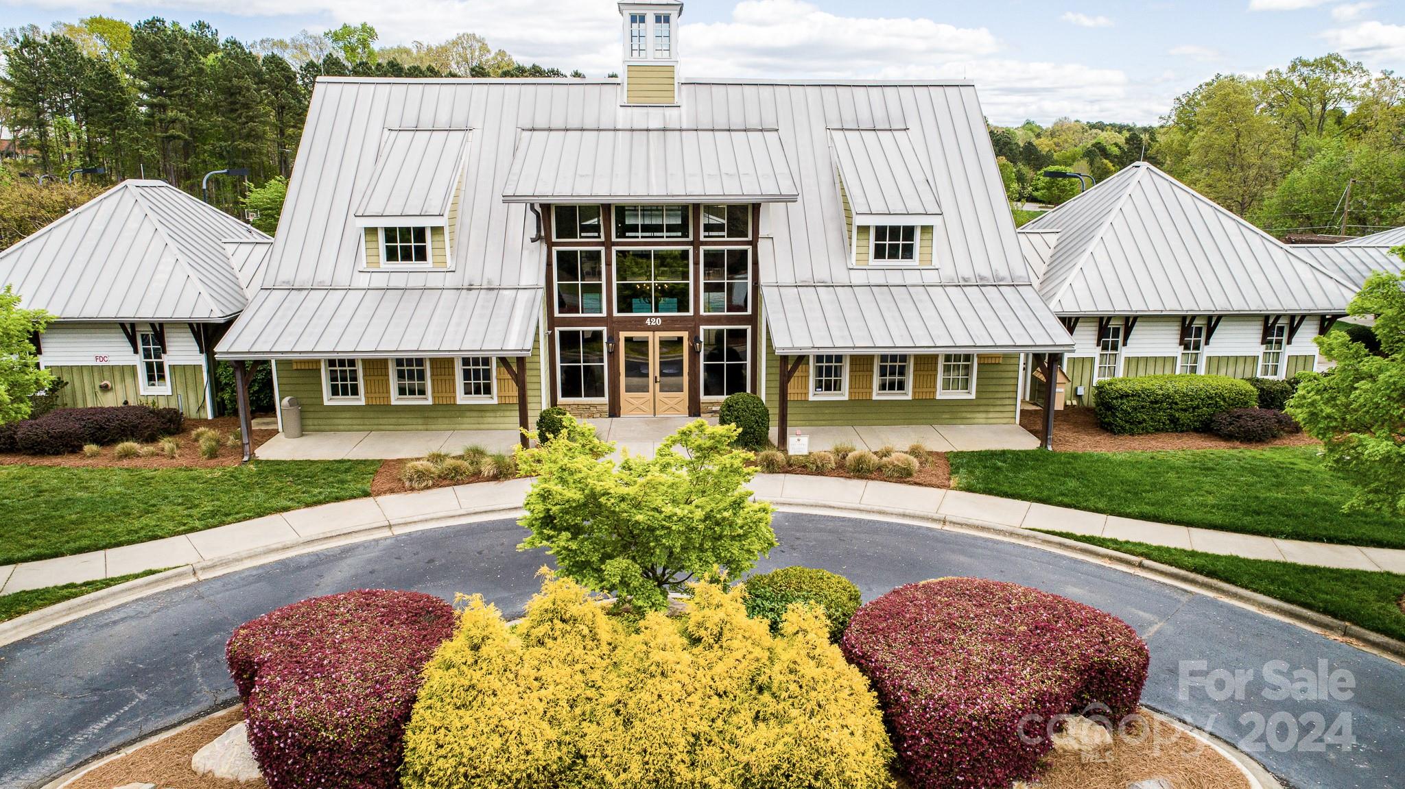 111 Ferngrove Court