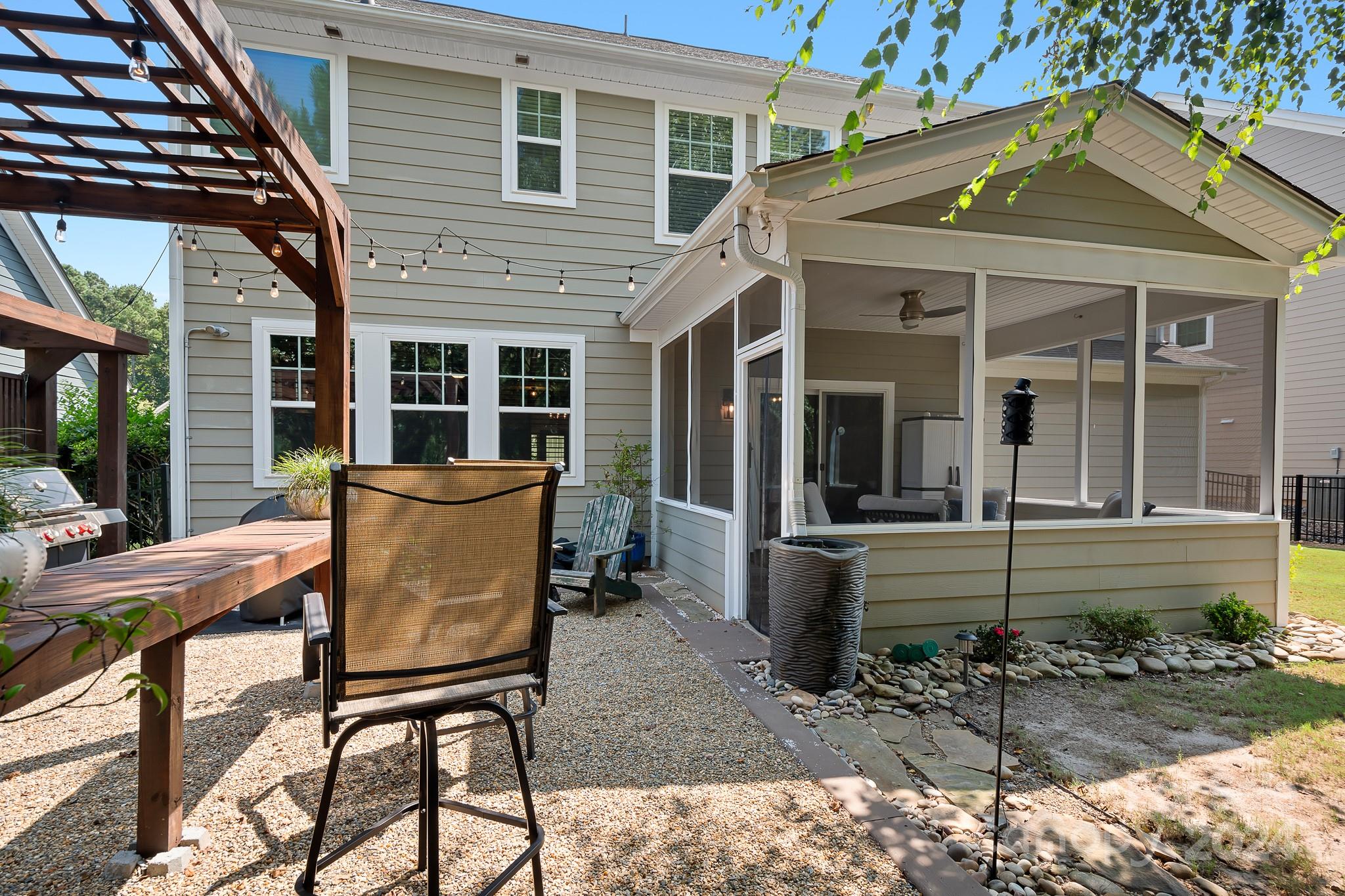 111 Ferngrove Court