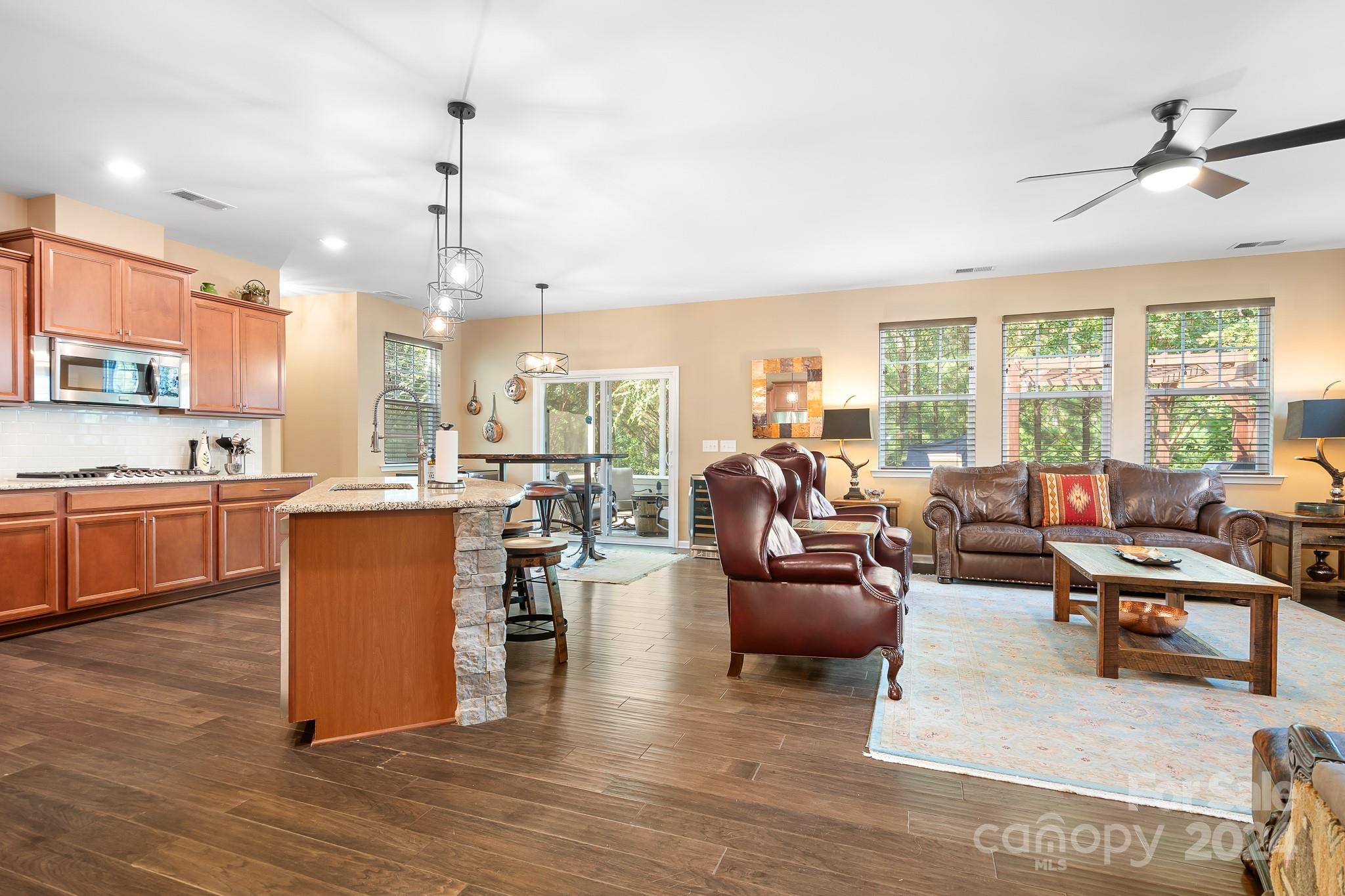 111 Ferngrove Court