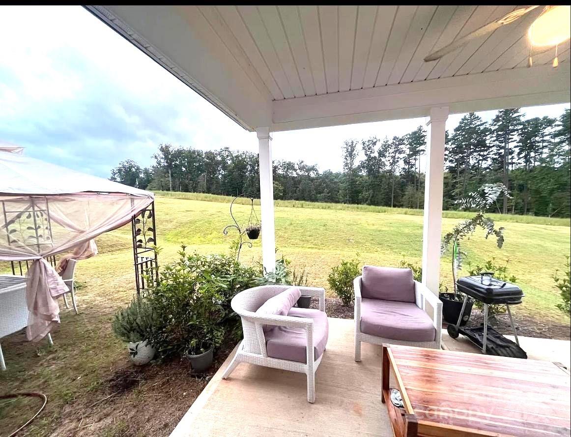 223 Old Harbor Drive