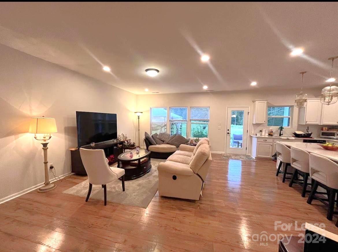 223 Old Harbor Drive